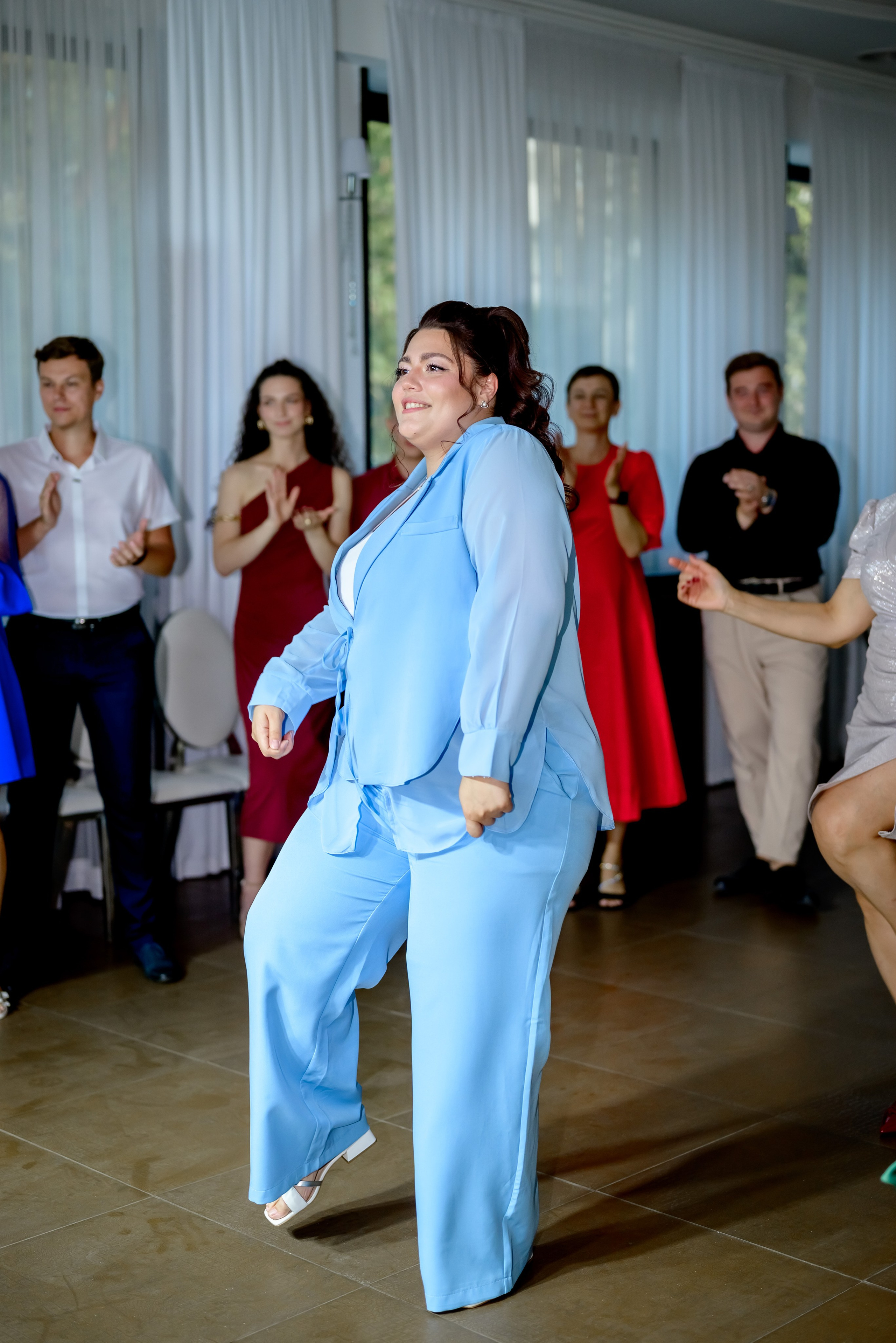 Банкетная часть (1). Юлия Басня семейный и свадебный фотограф в Донецке