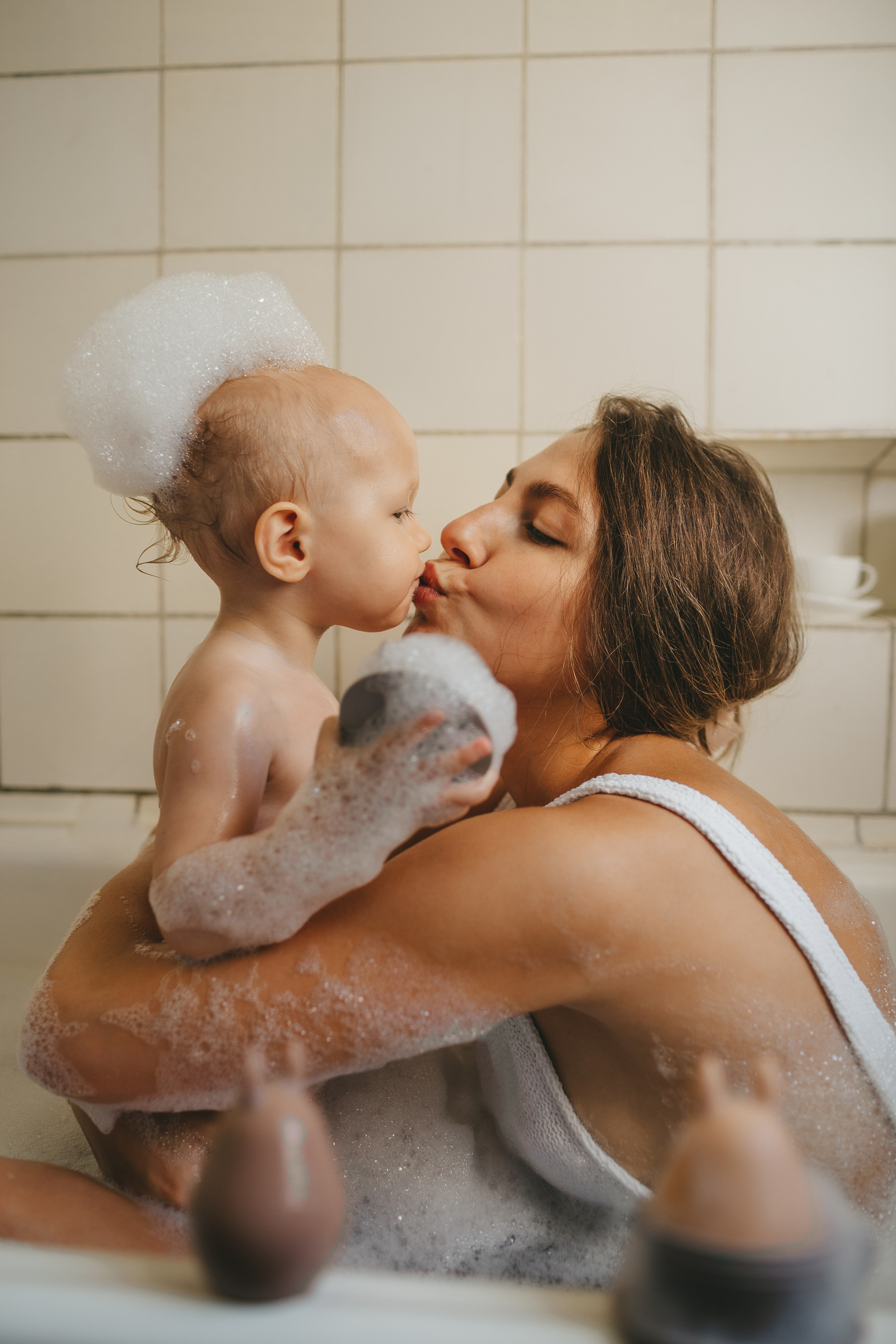 Стас, Даша и Ева (купание в ванной). Семейный и детский фотограф и видеограф в Москве, Дрокина Наталья