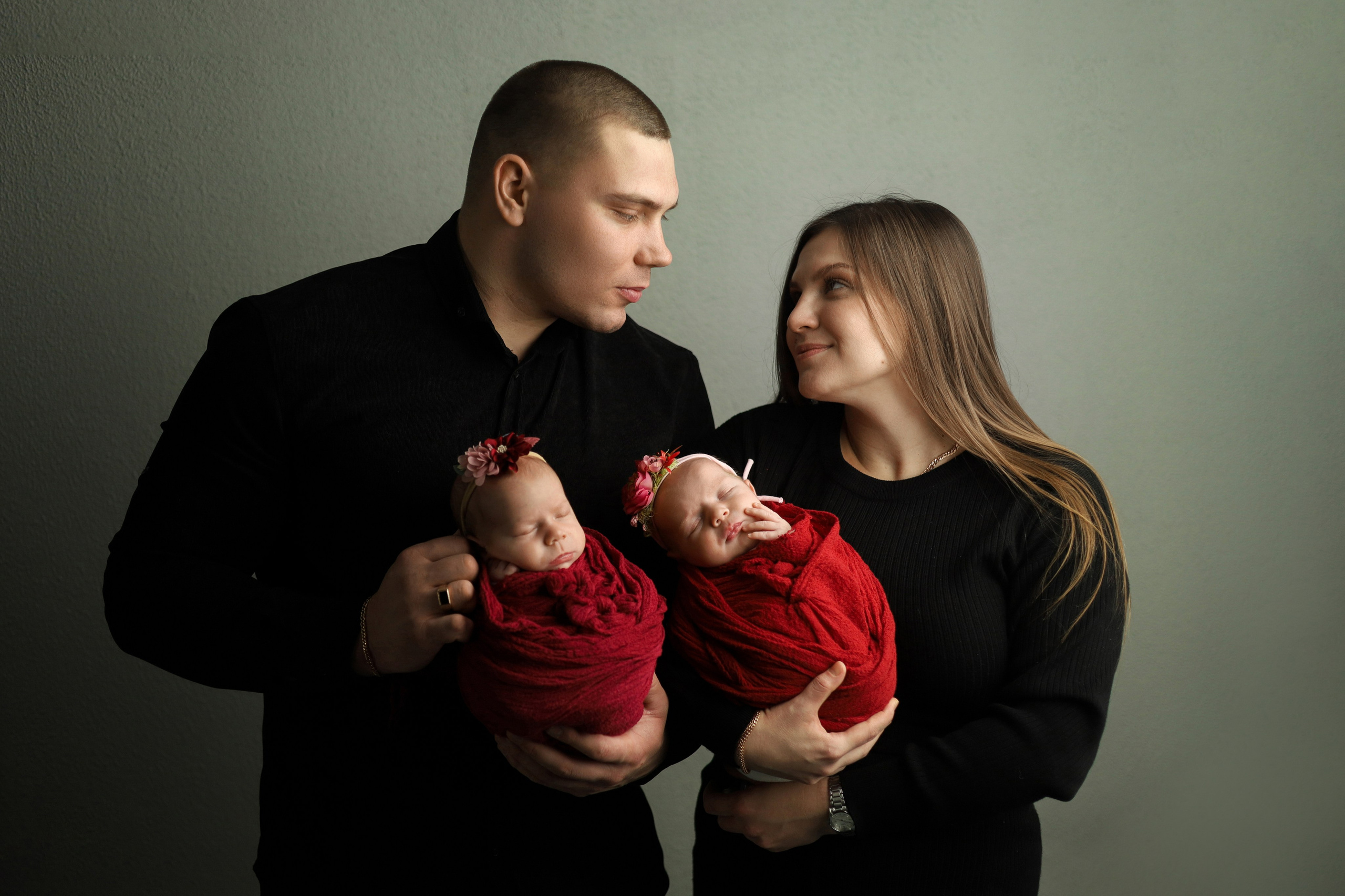 Двойни. Фотограф новорожденных Саратов