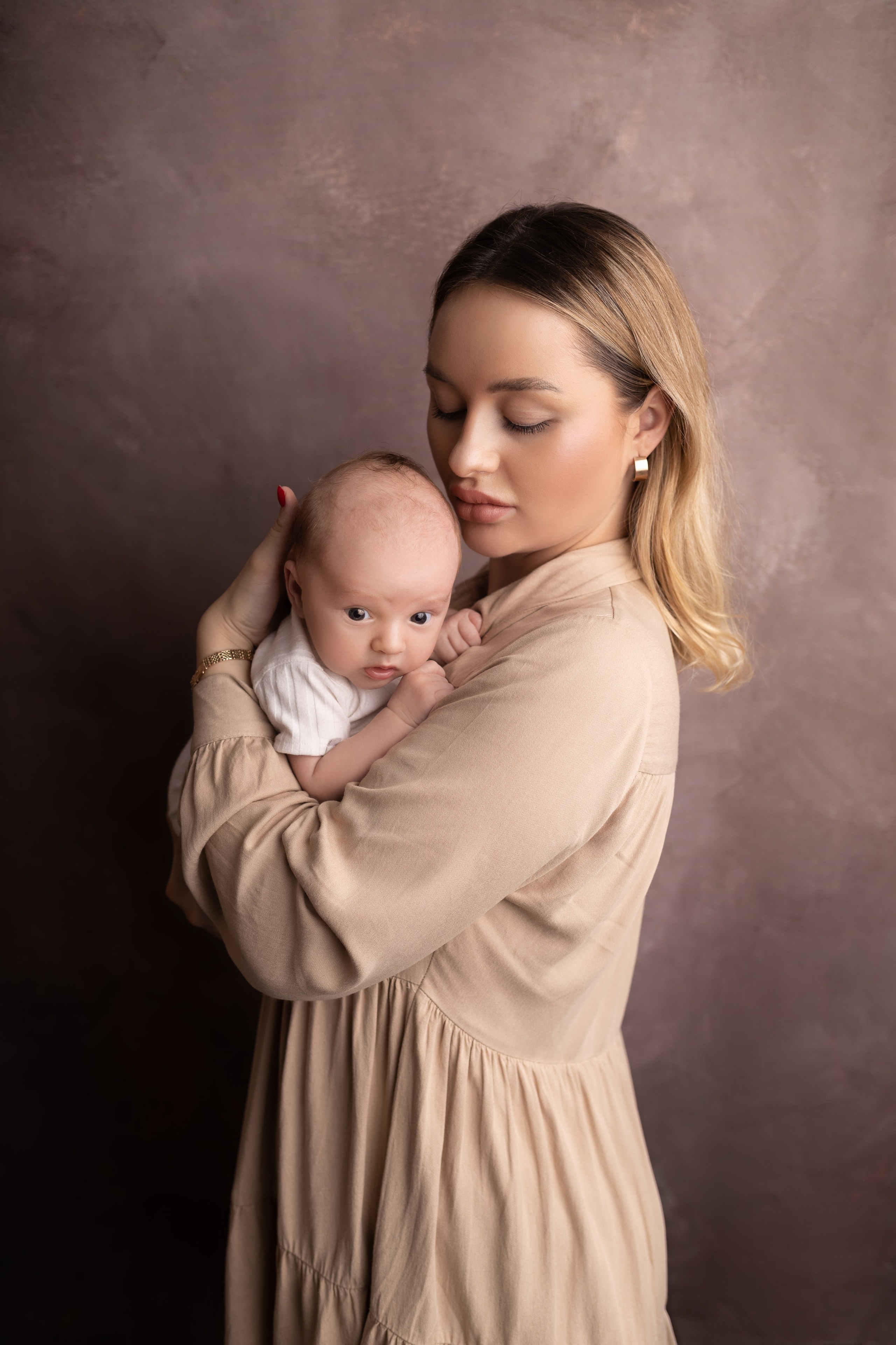 Семейные кадры от Elvira Kamaeva. Фотограф новорожденных малышей в Омске и Омской области Эльвира Камаева