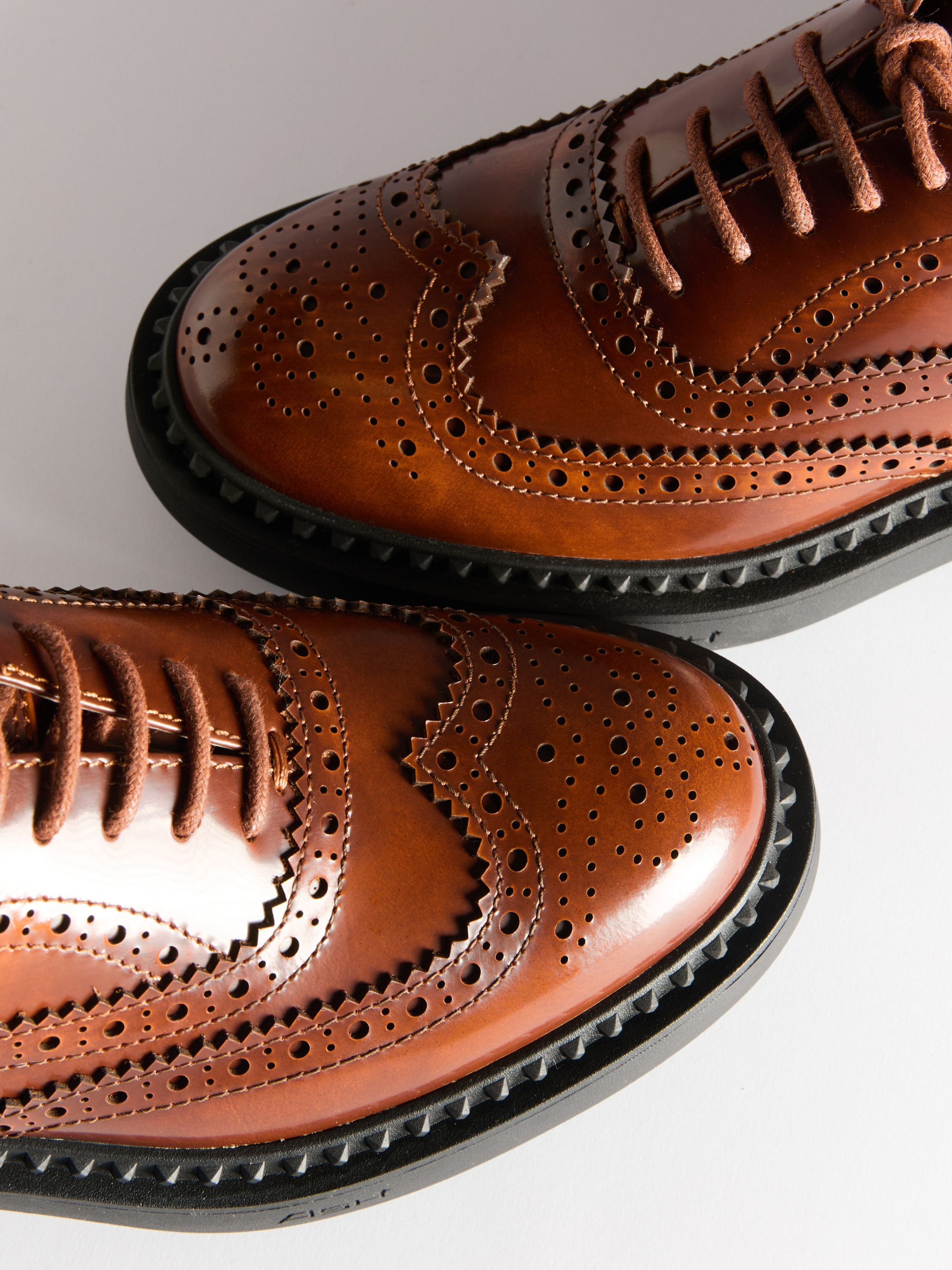 Предметный фотограф в Москве Евгений Шубин