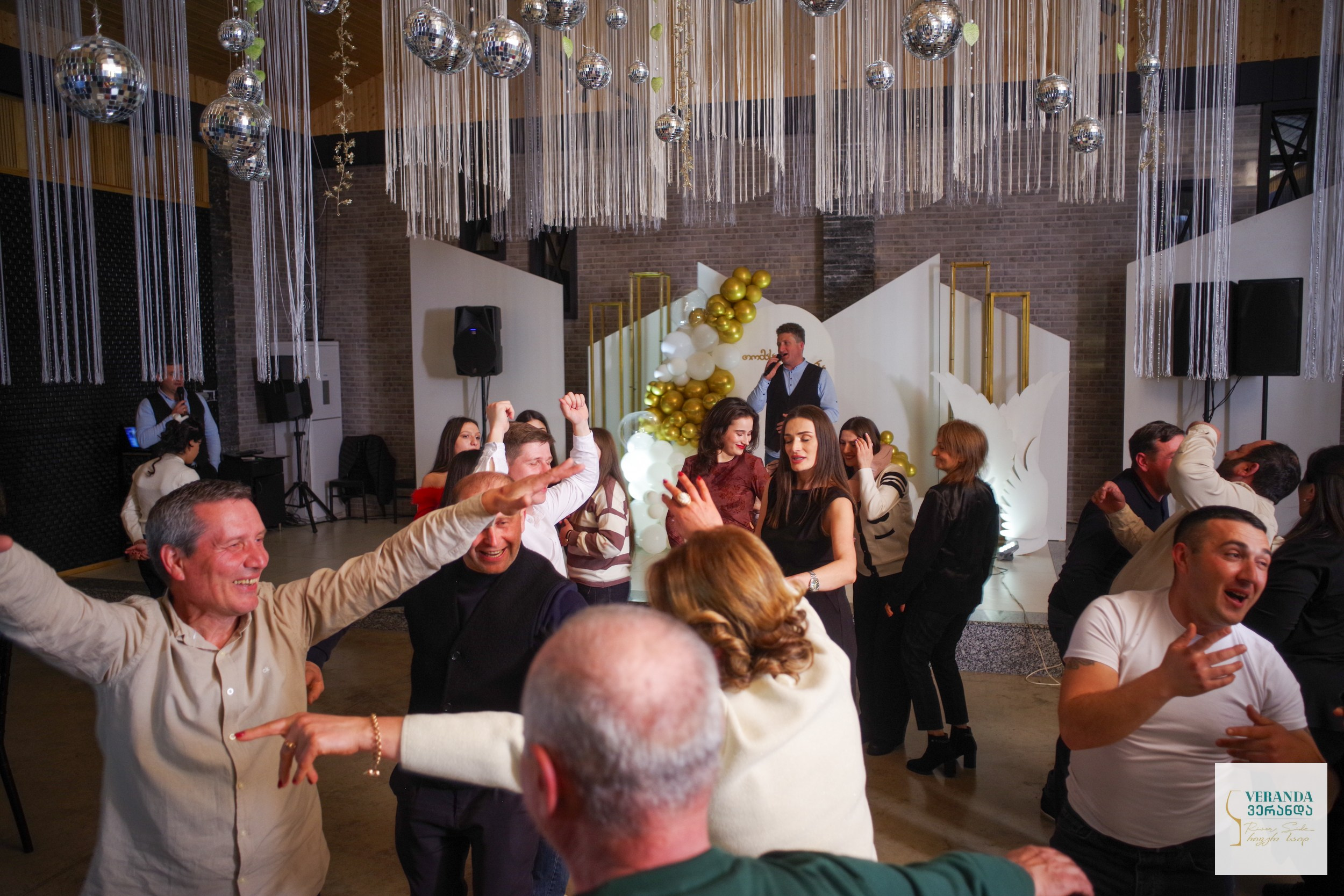 Ресторан веранда. Портретный фотограф Денис Милютин