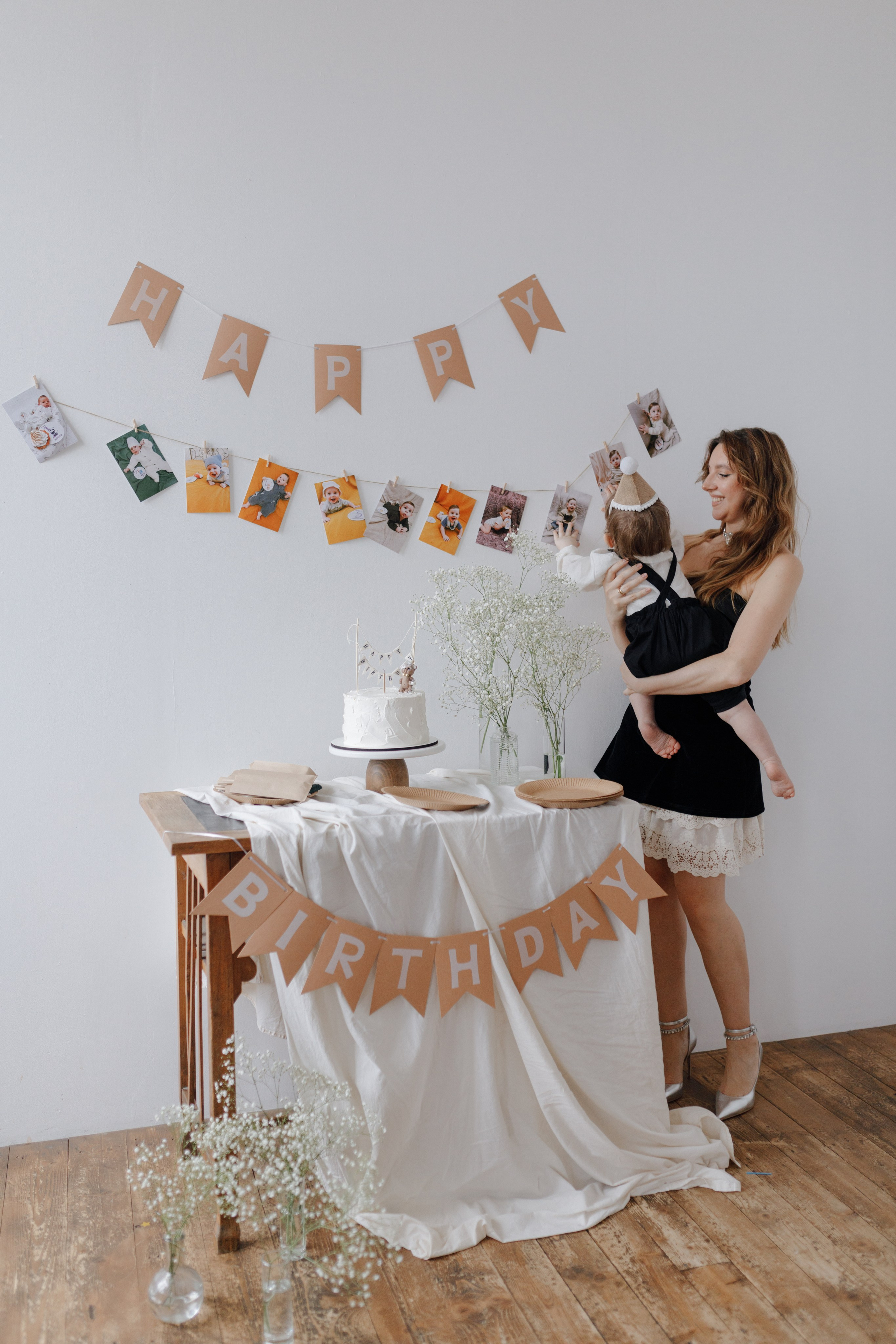 Арсению Годик. Главная