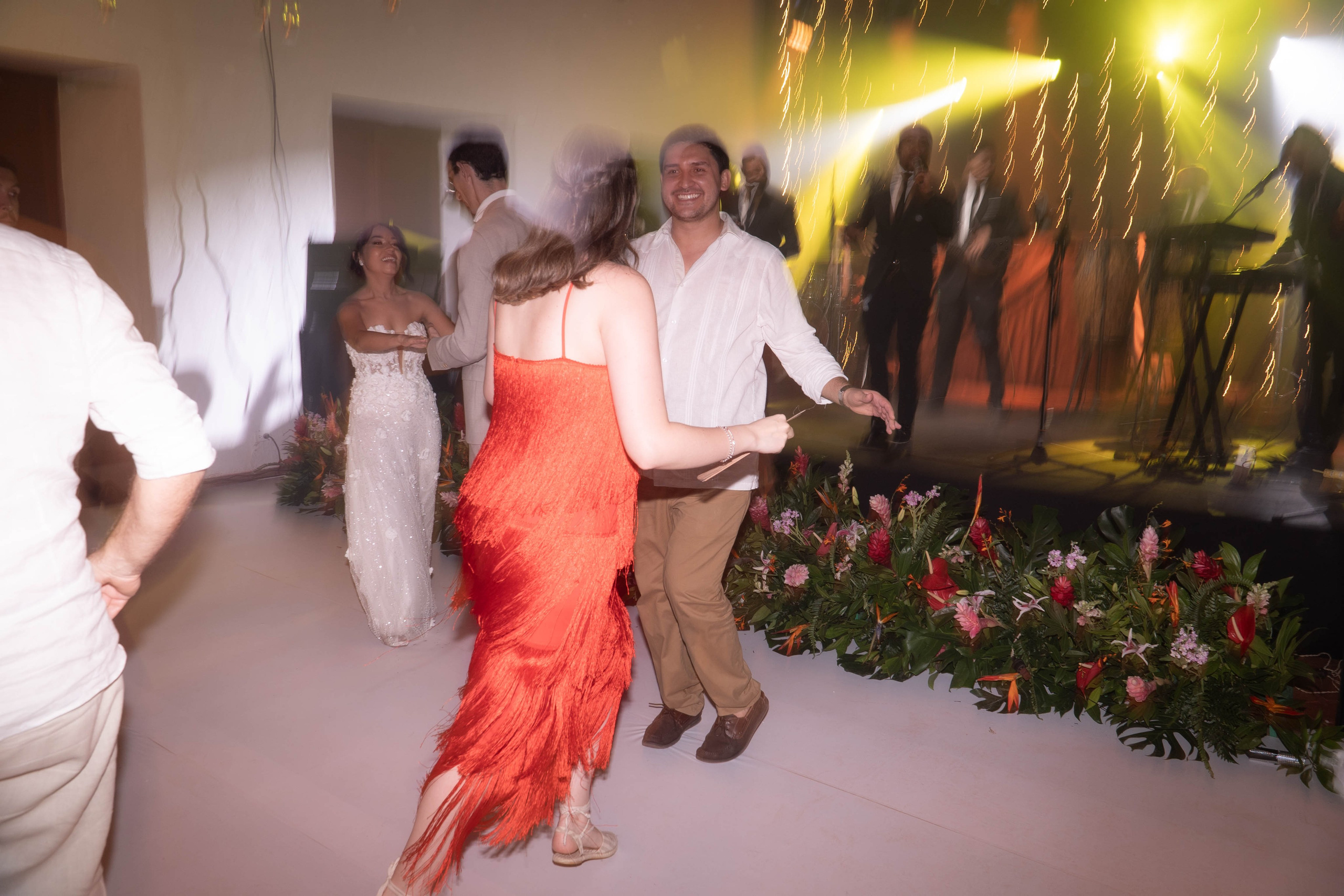 Catalina and Romain. Wedding Photographer in Barcelona and Medellin