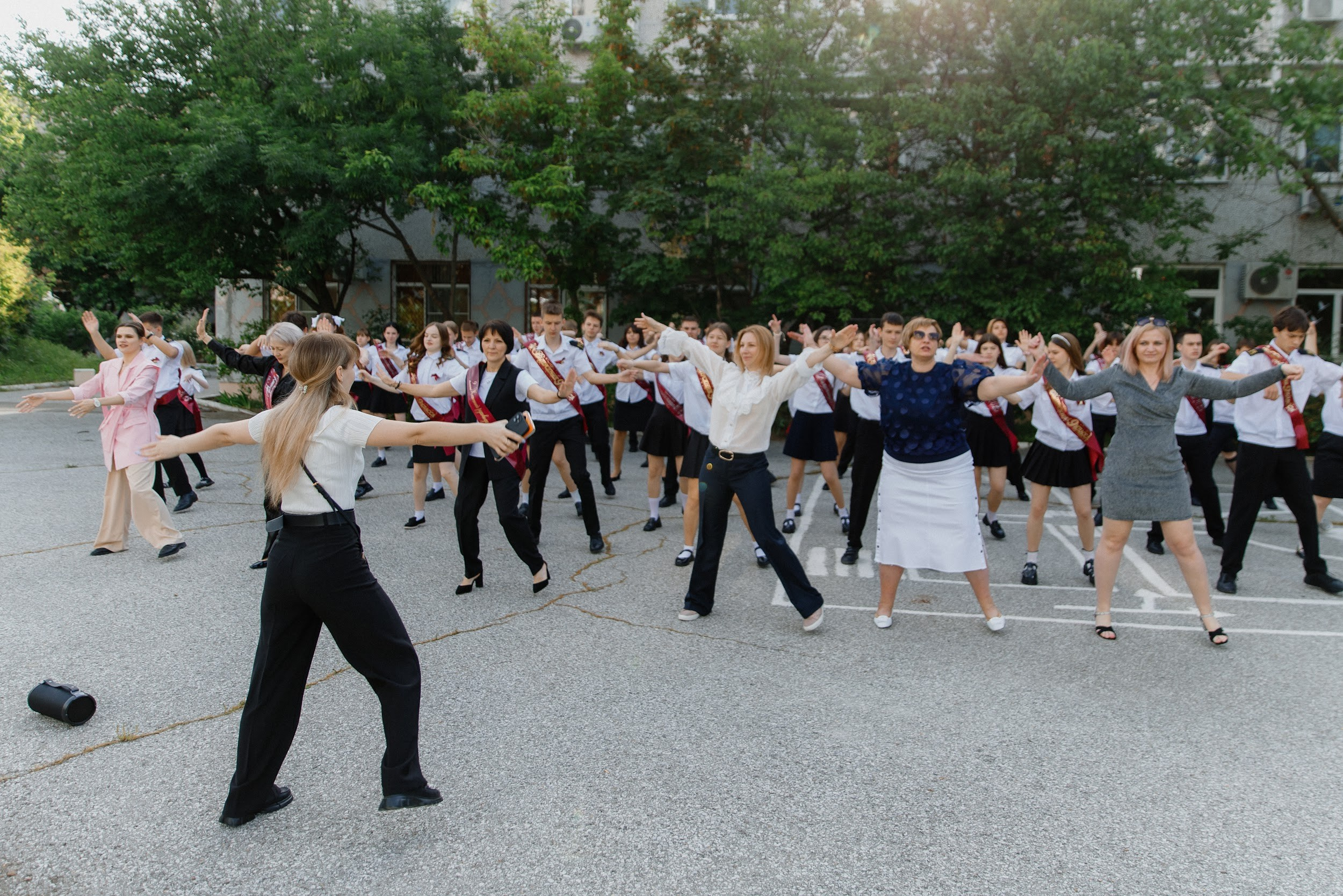 9 класс 33 школа. Выпускные альбомы Натальи Бутко: Новороссийск, Анапа, Геленджик