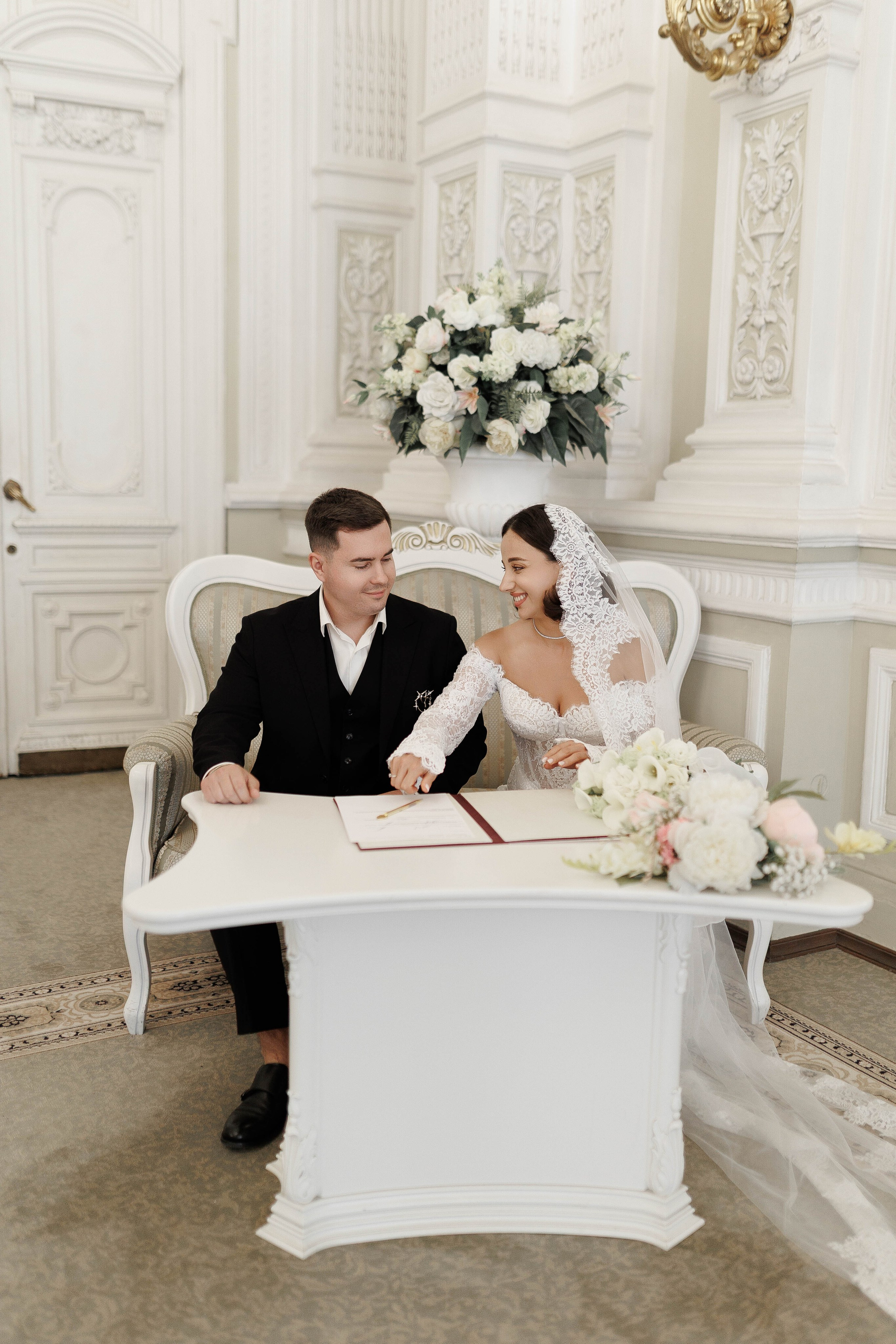 …. Свадебный фотограф в Санкт-Петербурге Александра Чукавина