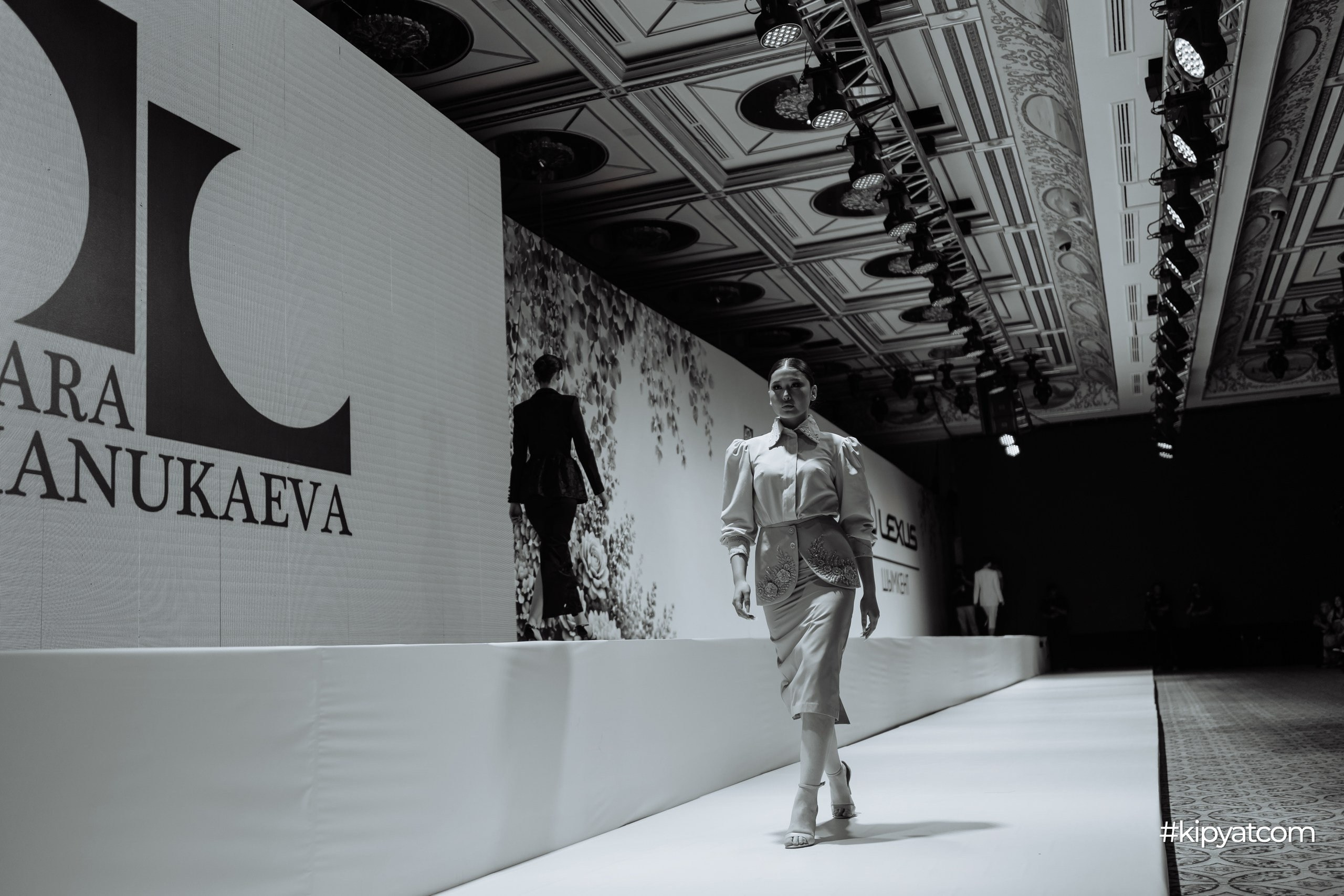 KAZAKHSTAN FASHION WEEK SHYMKENT 11 SEASON. Кипятком Шымкент