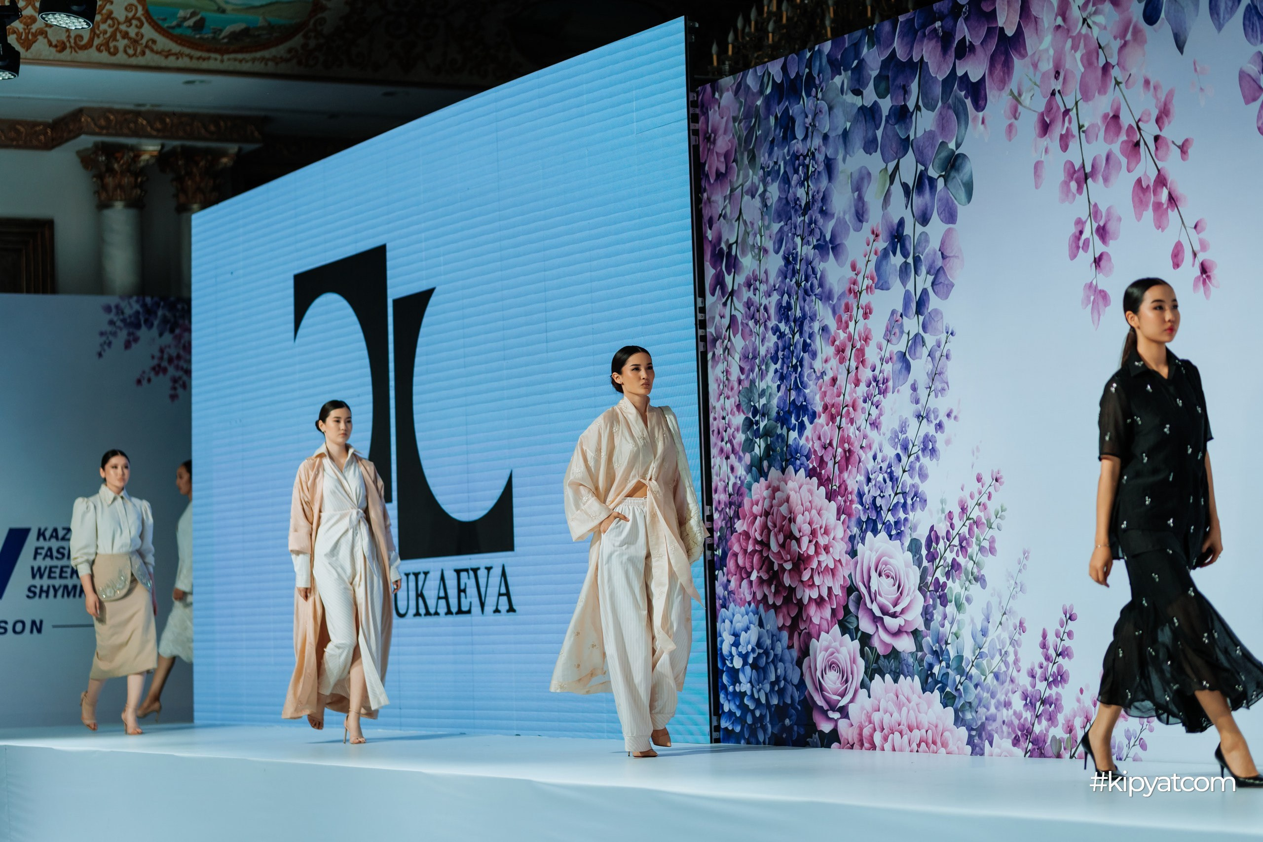 KAZAKHSTAN FASHION WEEK SHYMKENT 11 SEASON. Кипятком Шымкент