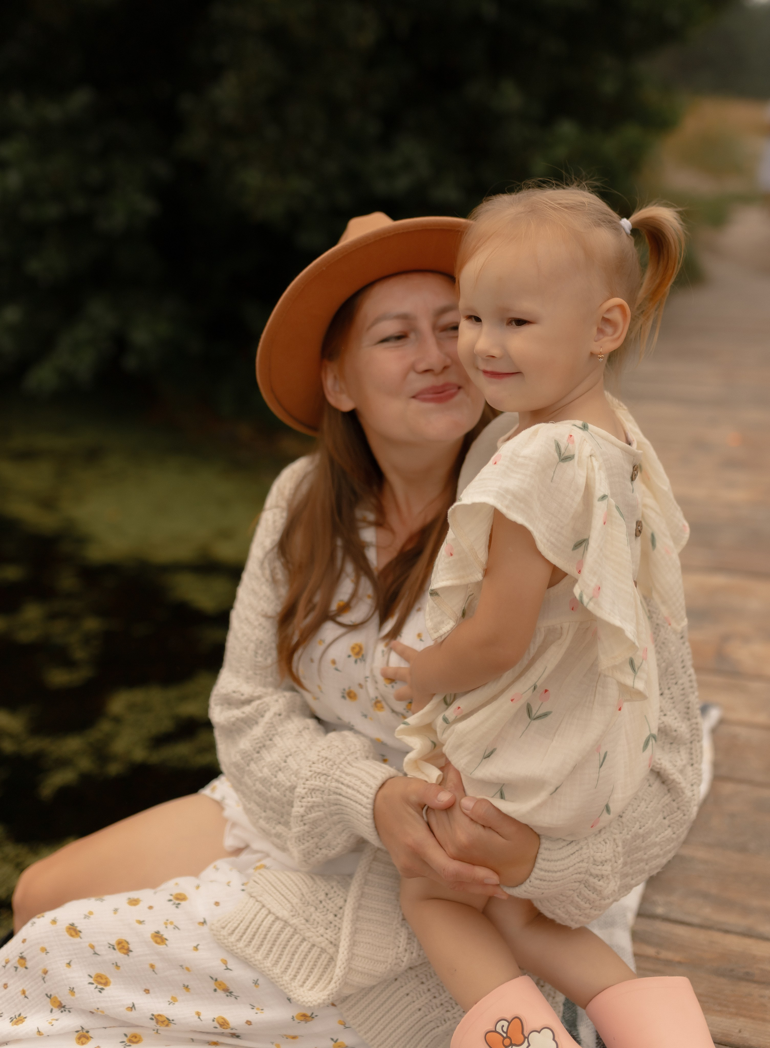 Мама Алина, Маша, Дина и Анечка. Фотограф Татьяна Семенова