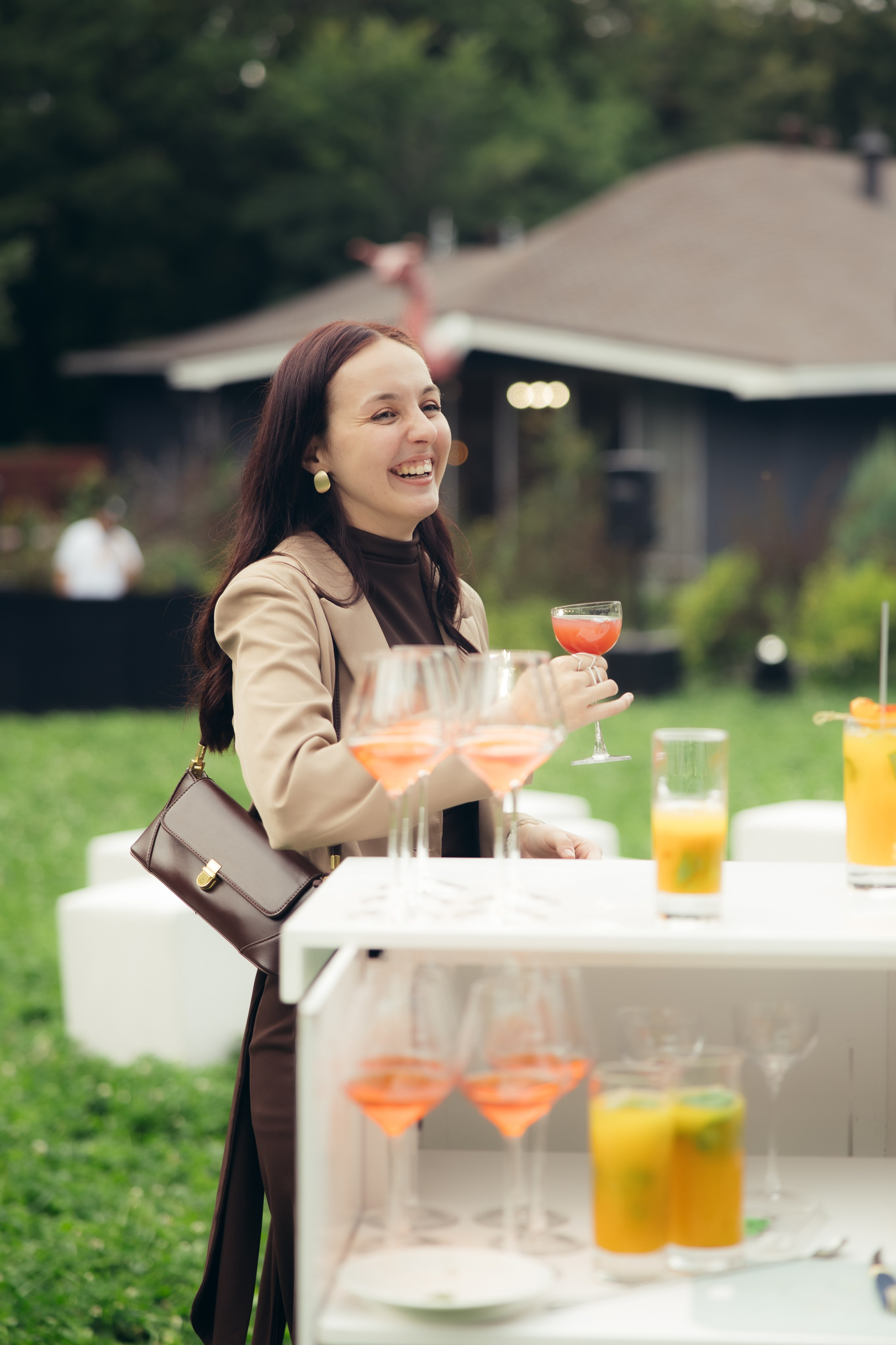 Ирина и Ильнур, камерный ужин под открытым небом. Фотограф любви в городе Казань