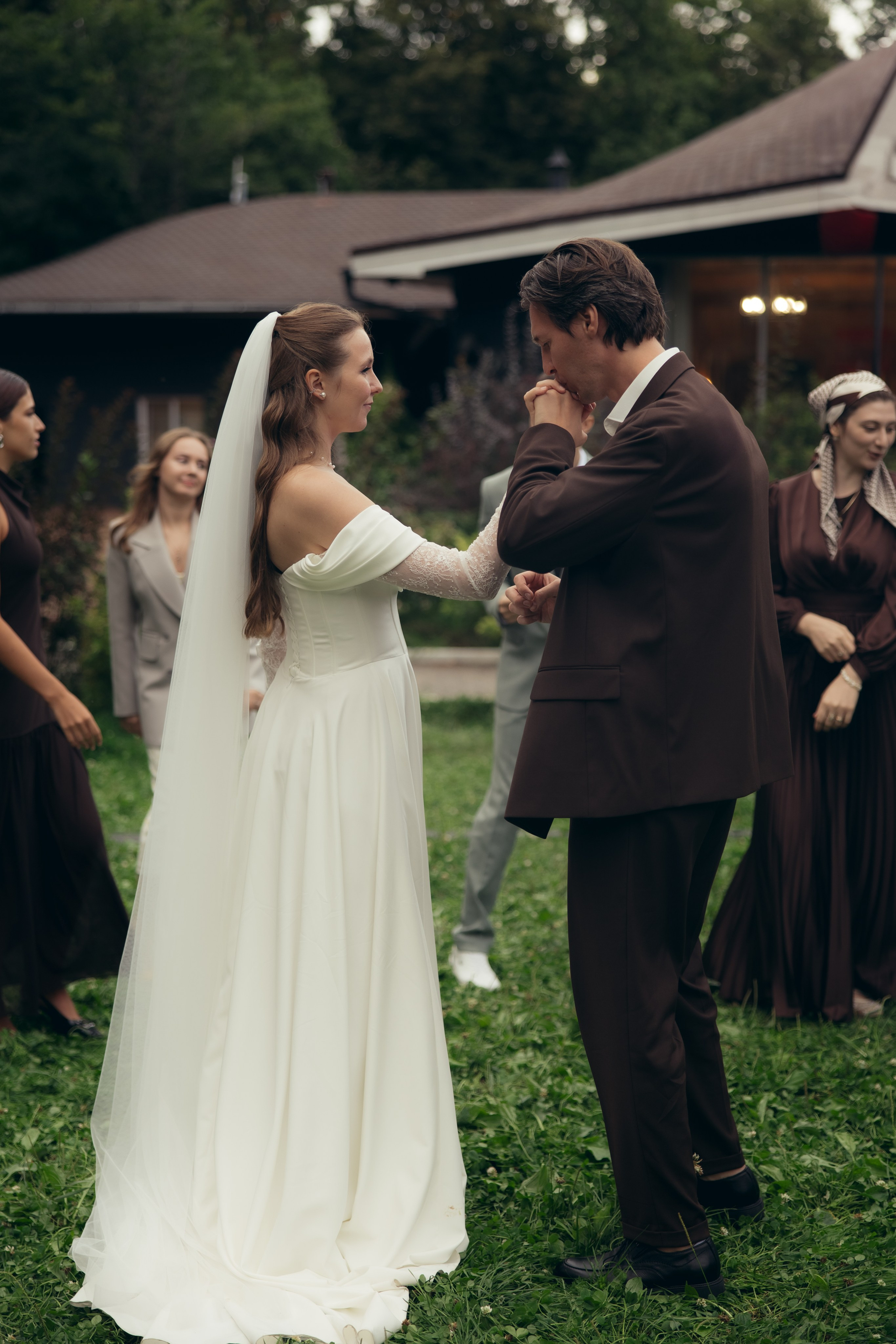 Ирина и Ильнур, камерный ужин под открытым небом. Фотограф любви в городе Казань