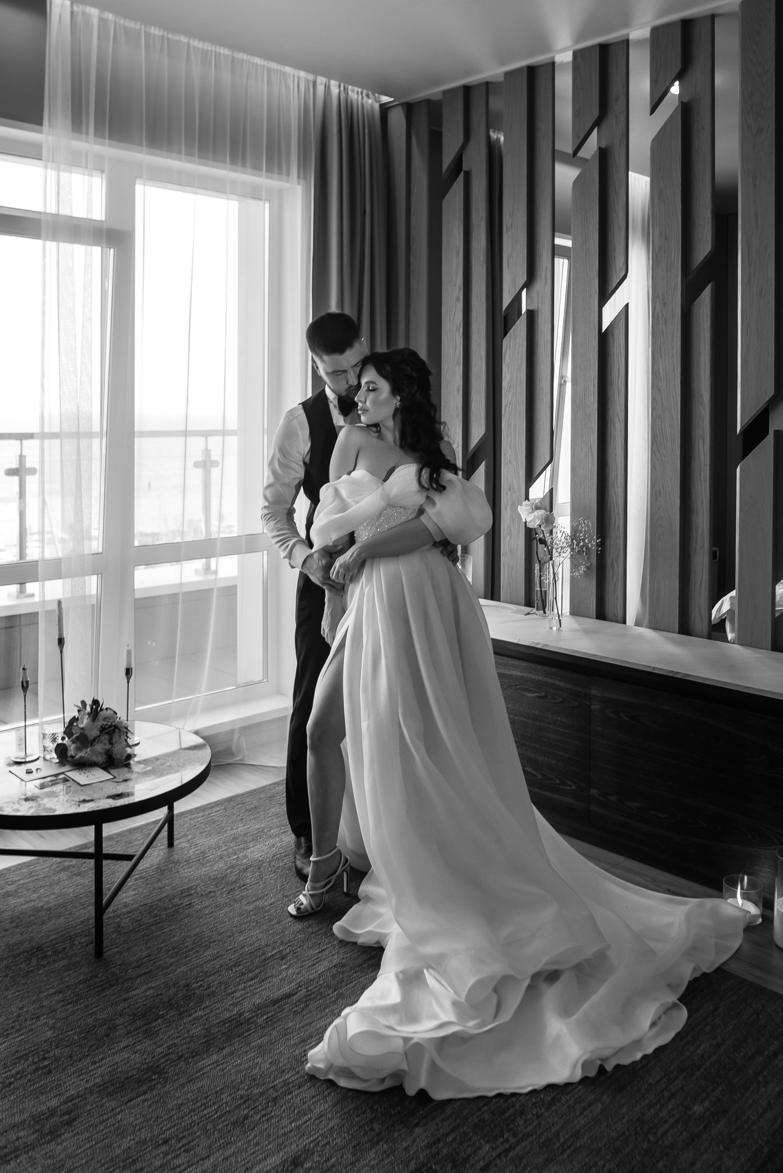 Свадебное утро в отеле у моря. Свадебный фотограф Елена Рякина