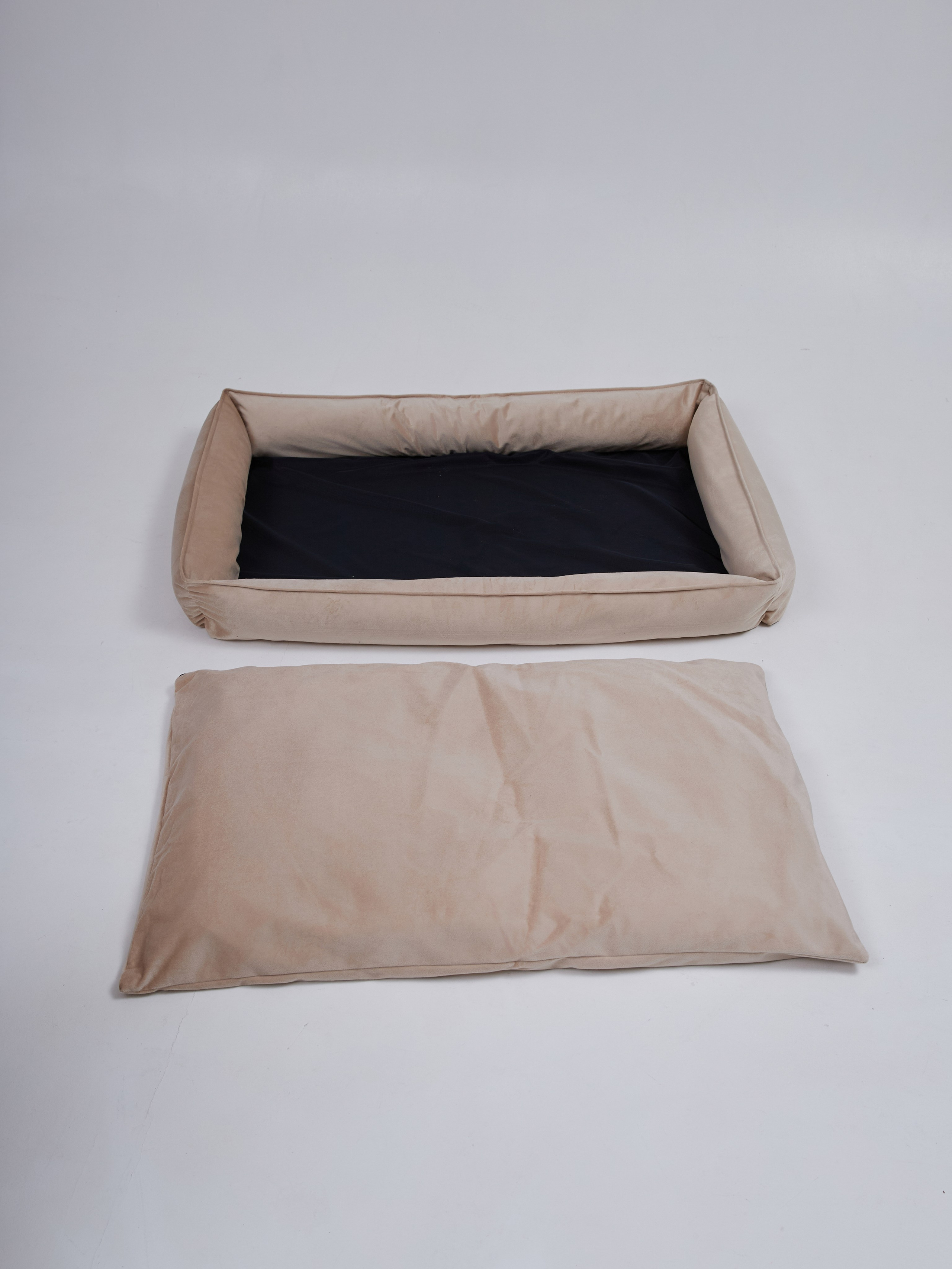 Лежанки. Фотограф