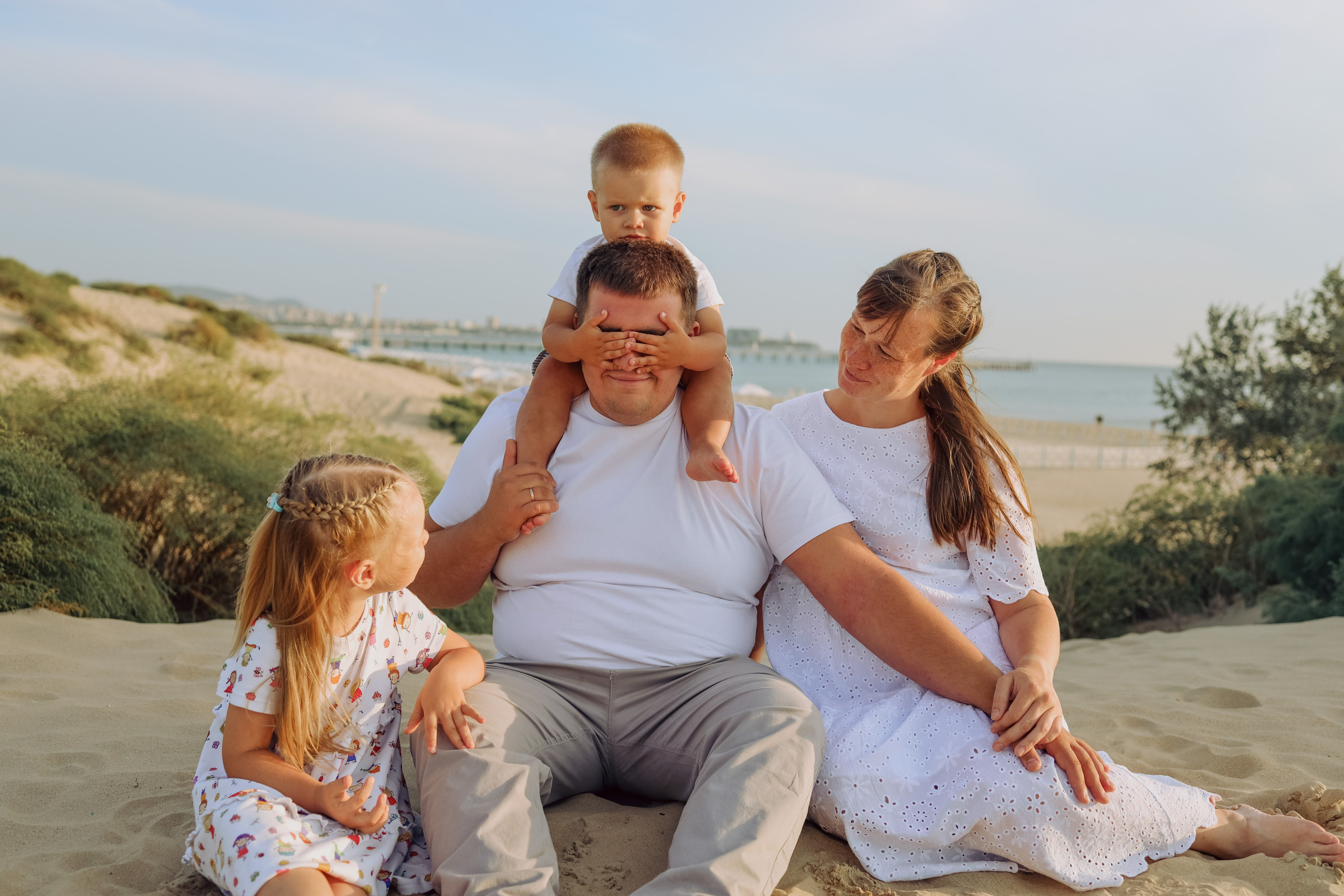 Александр. Главная