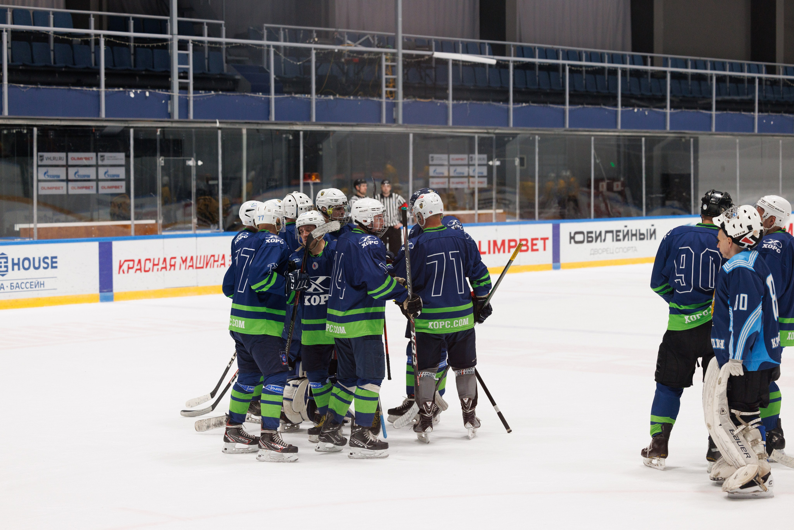 НХЛ (40+) Ижорец — Хорс 3-3. Фотограф Александр Заломаев