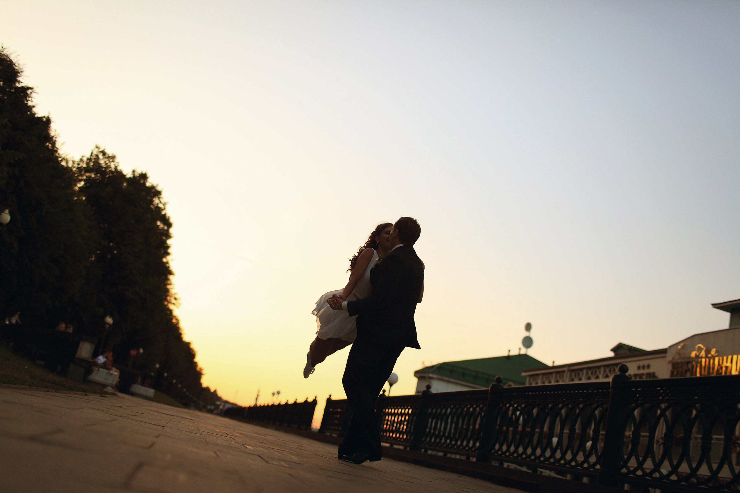 Свадебный и репортажный фотограф в Ярославле и Санкт-Петербурге Роман Микрюков