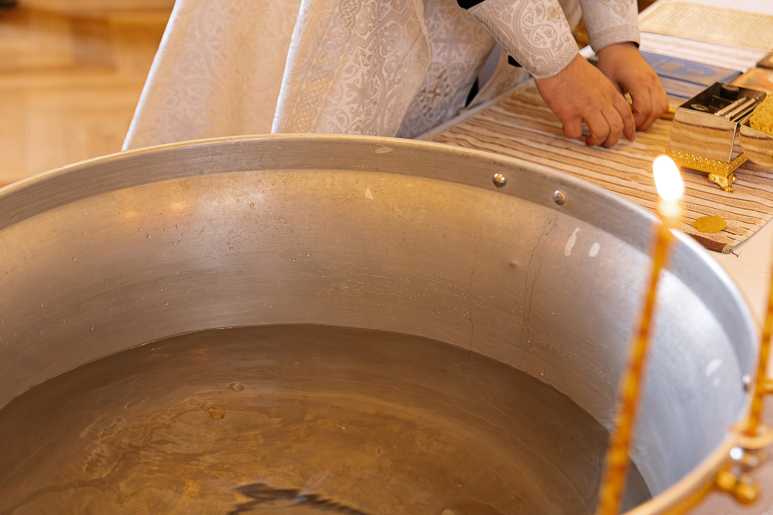 Крещение в Свято-Екатерининском кафедральном соборе. Свадебный фотограф и видеограф Краснодар, Ростов, Сочи, Новороссийск