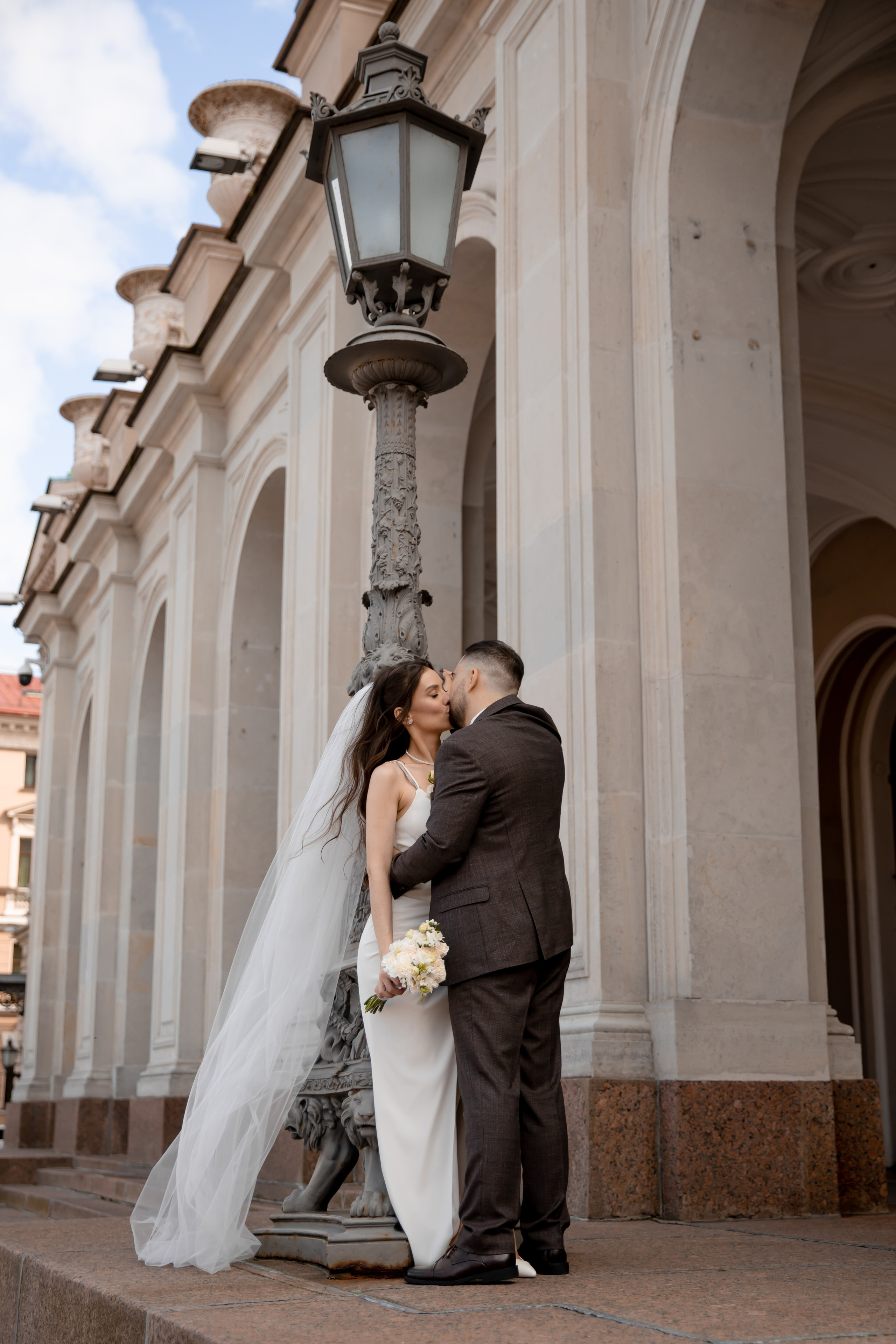 Анна и Александр / Прогулка + ЗАГС. Свадебный и семейный фотограф в Москве Диана Левченко