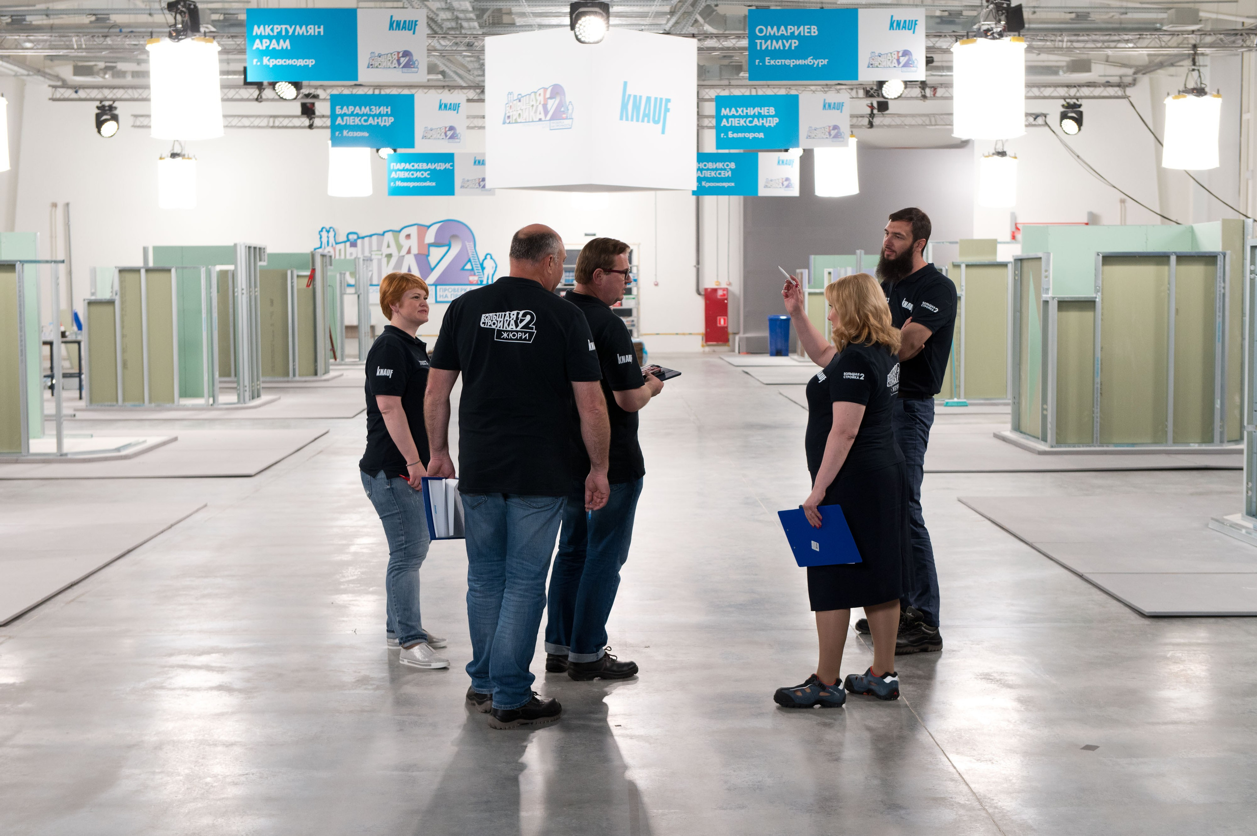 Репортаж со съемки передачи «Большая стройка 2». Репортажный фотограф и видеограф Слава Думчев. Тимбилдинги, отчетники, корпоративы