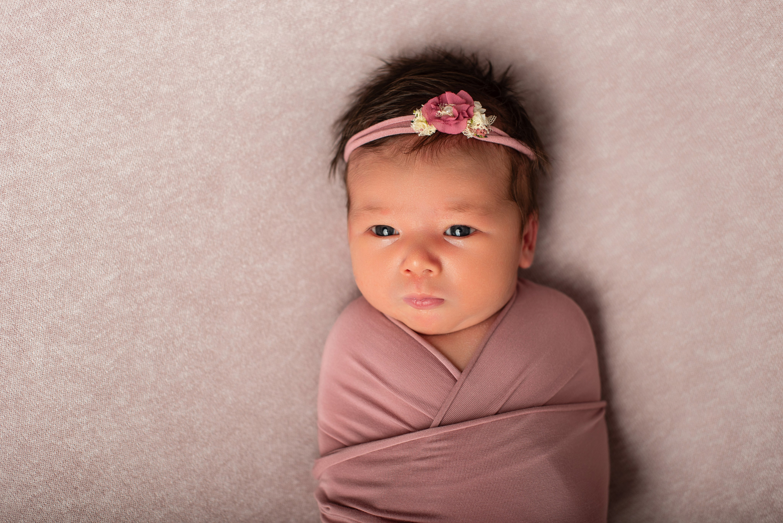 Newborn фотосъёмка. Фотограф новорожденных и беременности Сергиев Посад Усачева Ирина
