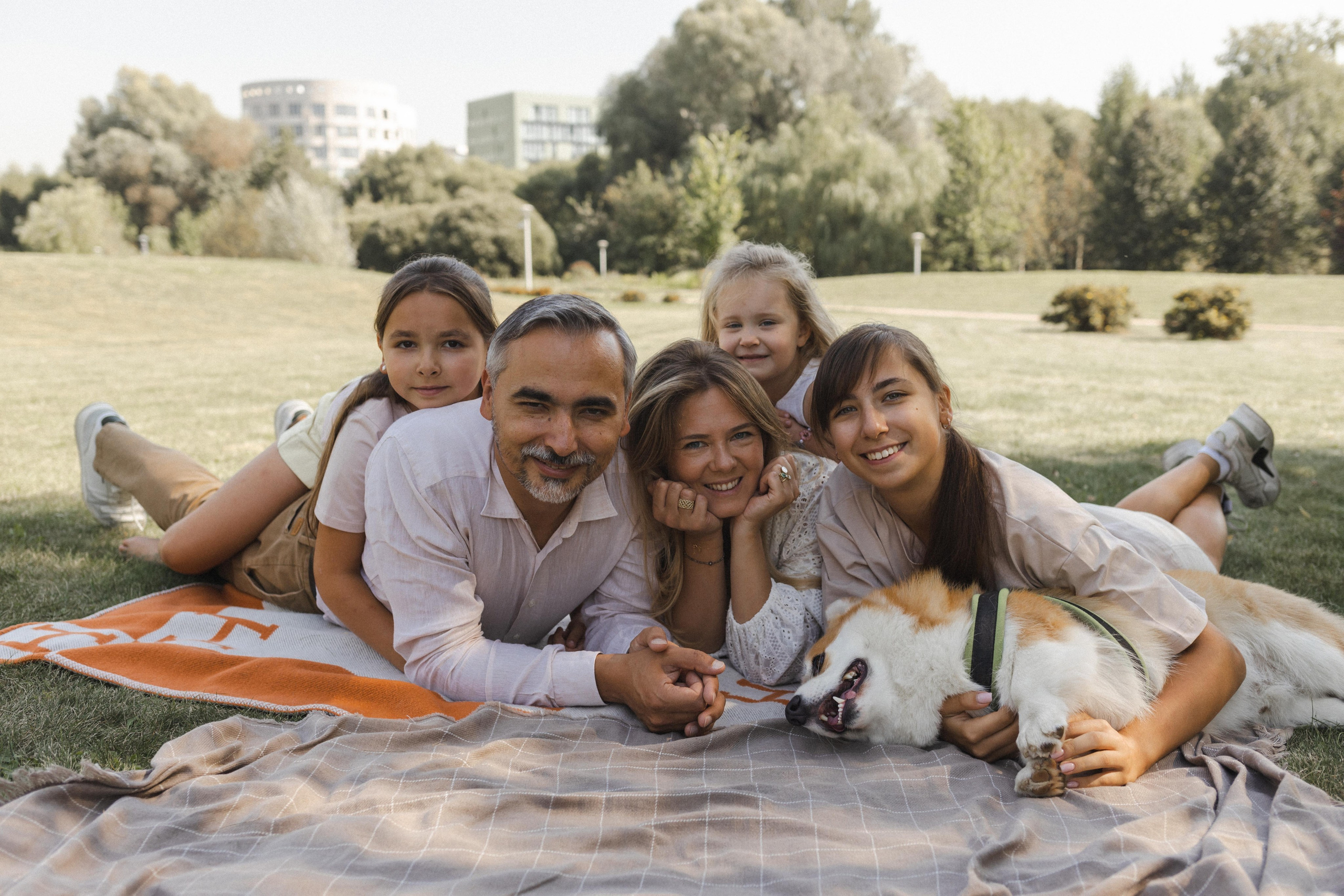 Завтрак на траве. Семейный фотограф в Москве