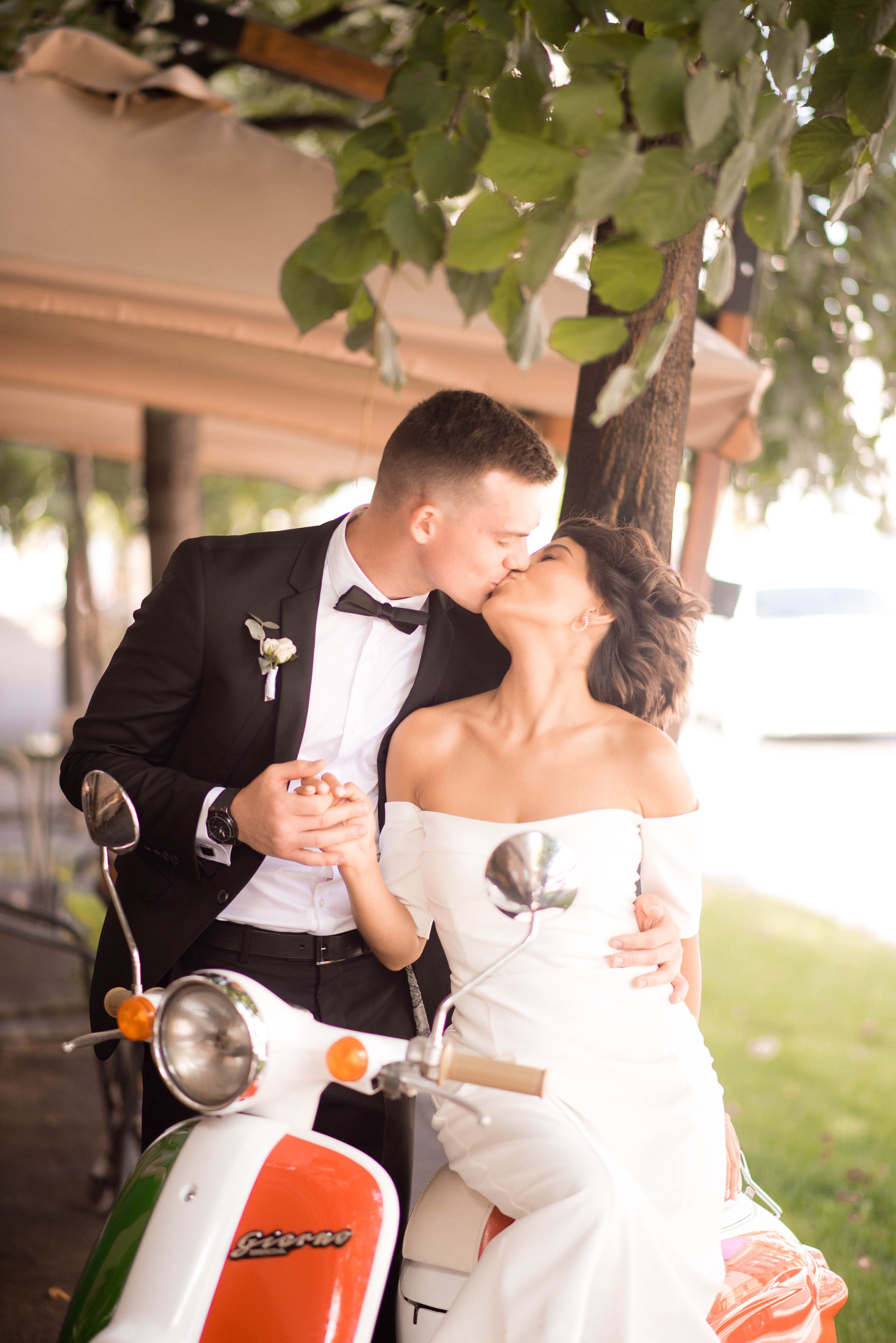 Айгуль и Юрий. Главная