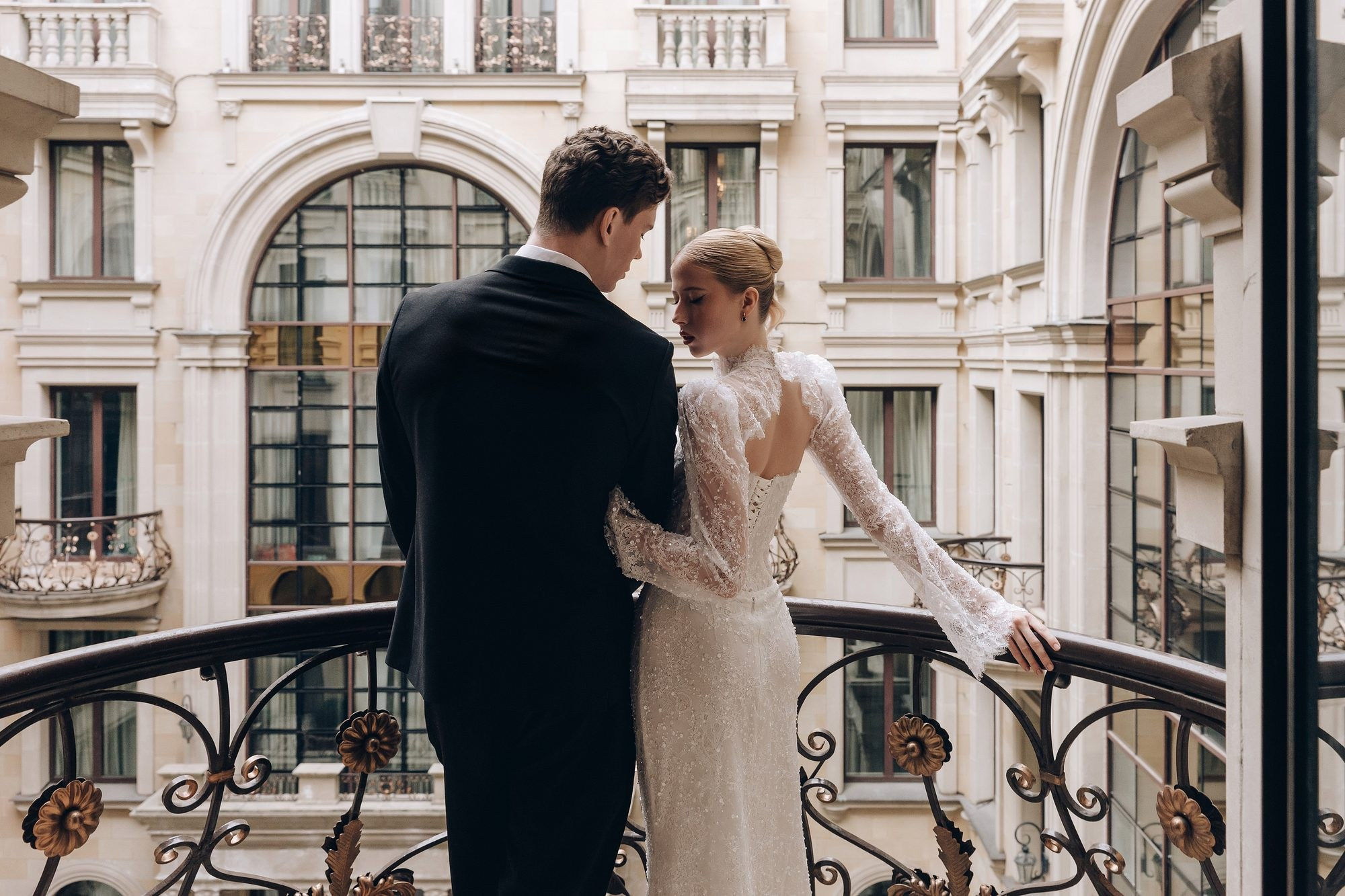 Свадебная фотосъемка в отеле St. Regis. Сергей Гладков свадебный фотограф в Москве