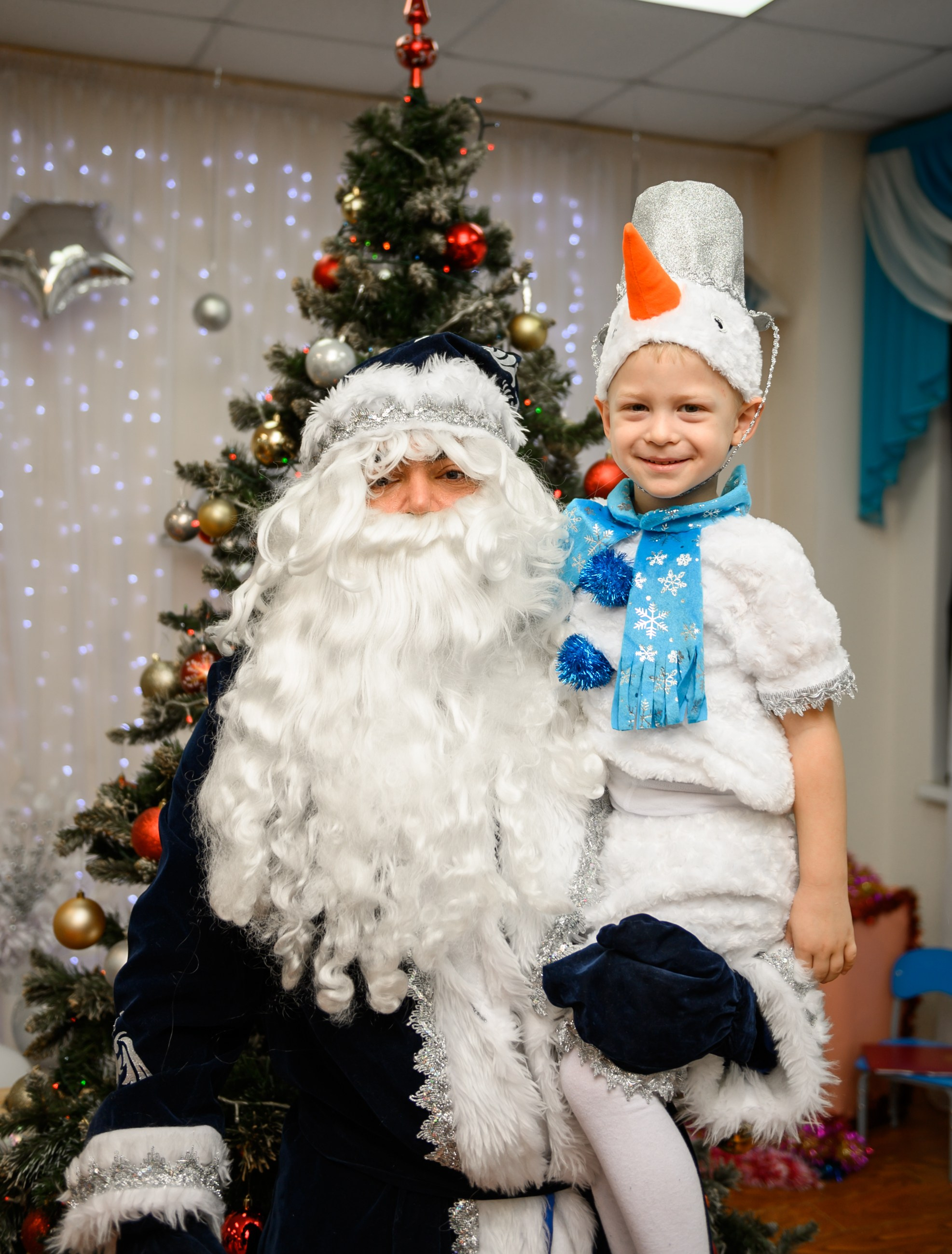 Елка 2025 садик Адлер. Свадебный и семейный фотограф София Невская