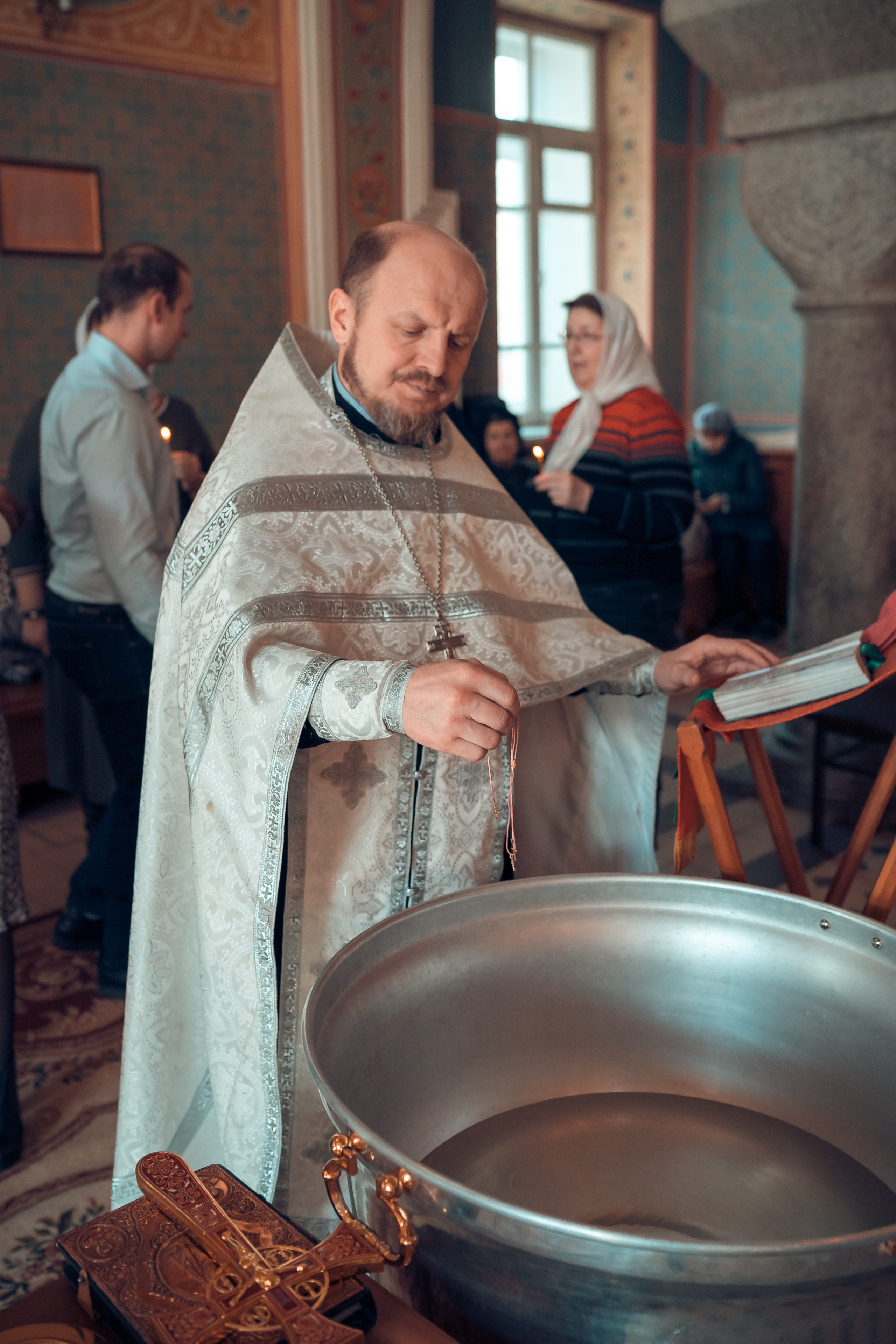 Крещение Екатерины Храм Иоанна Предтечи. Фотограф на Крещение и Венчание в Красноярске Рамазанова Юлия