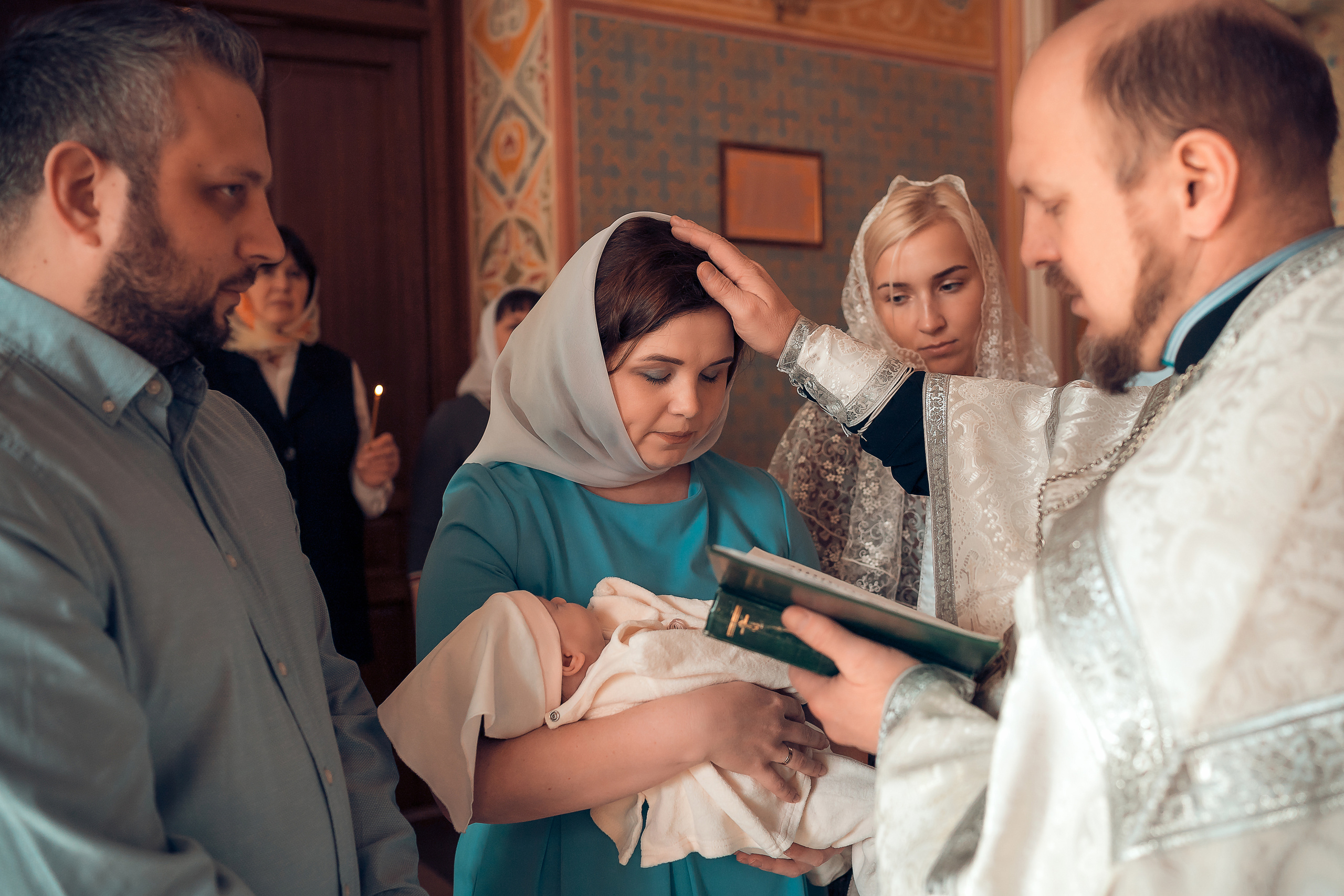 Крещение Екатерины Храм Иоанна Предтечи. Фотограф на Крещение и Венчание в Красноярске Рамазанова Юлия