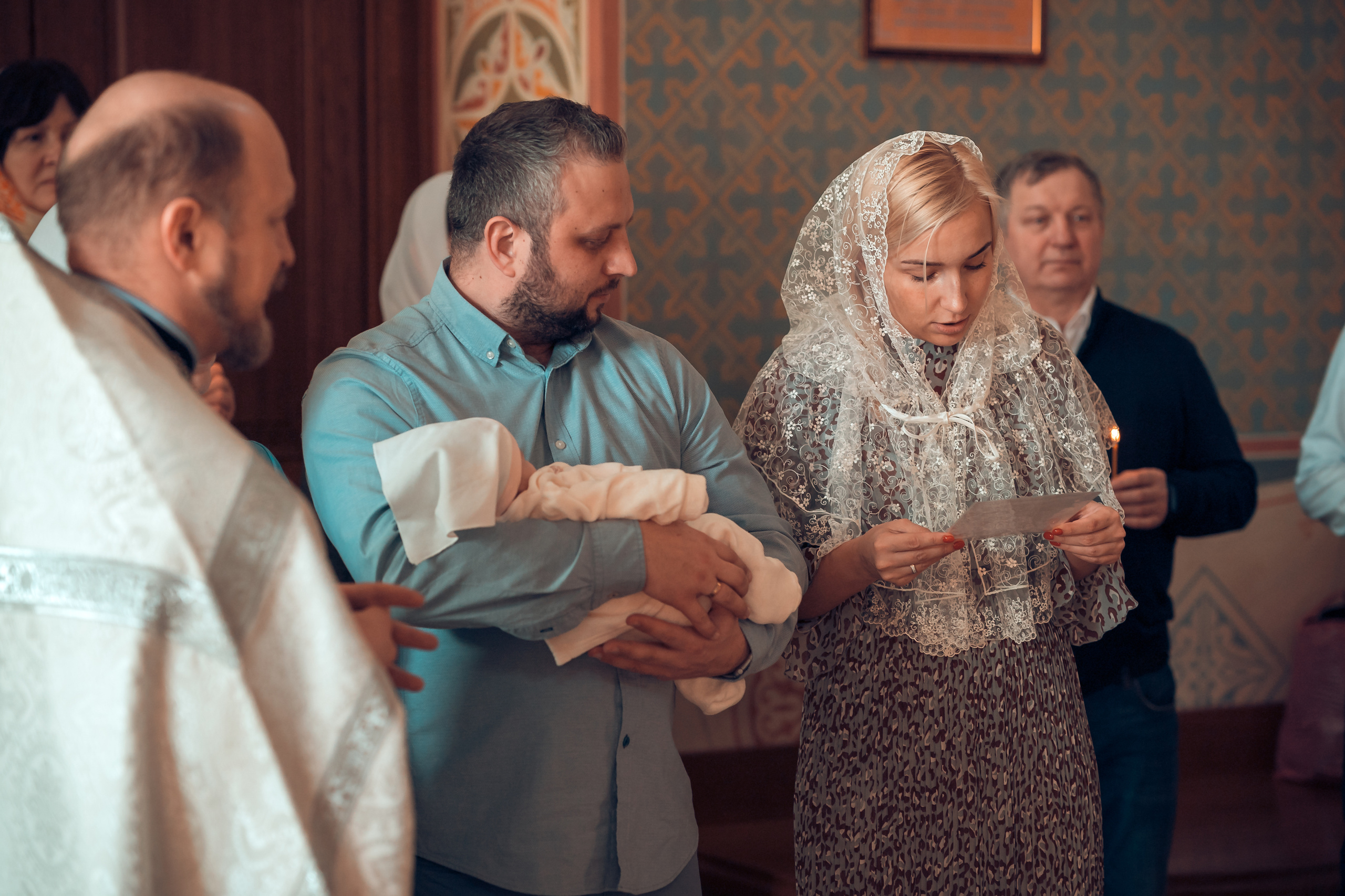 Крещение Екатерины Храм Иоанна Предтечи. Фотограф на Крещение и Венчание в Красноярске Рамазанова Юлия