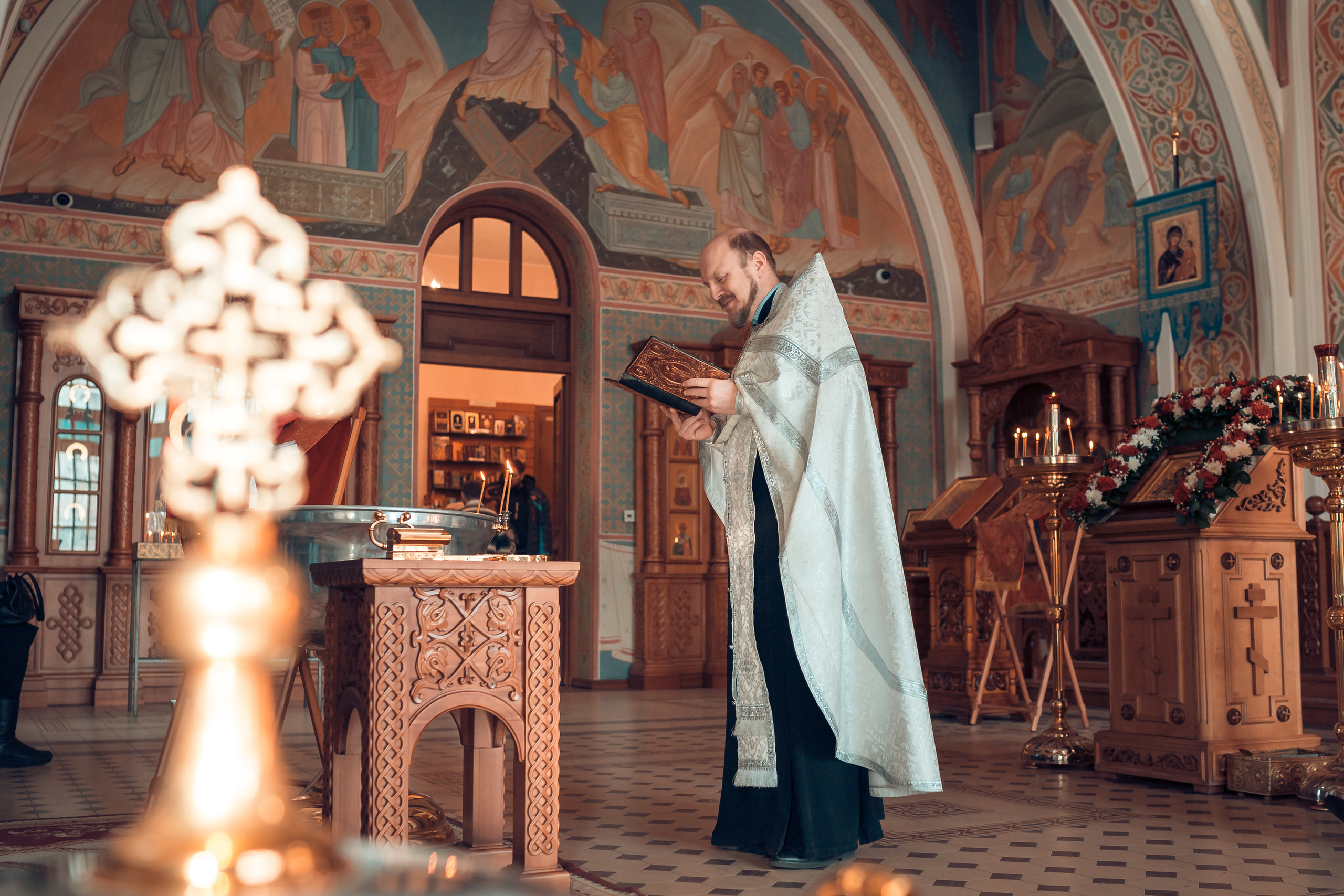 Крещение Екатерины Храм Иоанна Предтечи. Фотограф на Крещение и Венчание в Красноярске Рамазанова Юлия