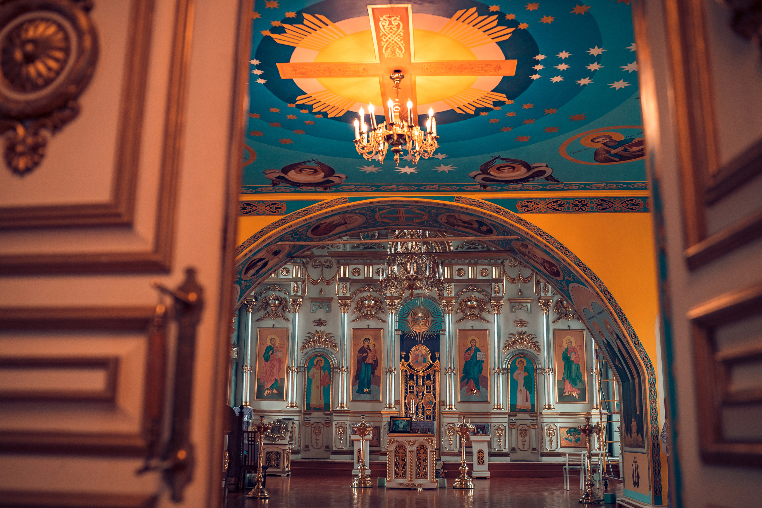 Храмы и церкви в Красноярске и Красноярском крае. Фотограф на Крещение и Венчание в Красноярске Рамазанова Юлия