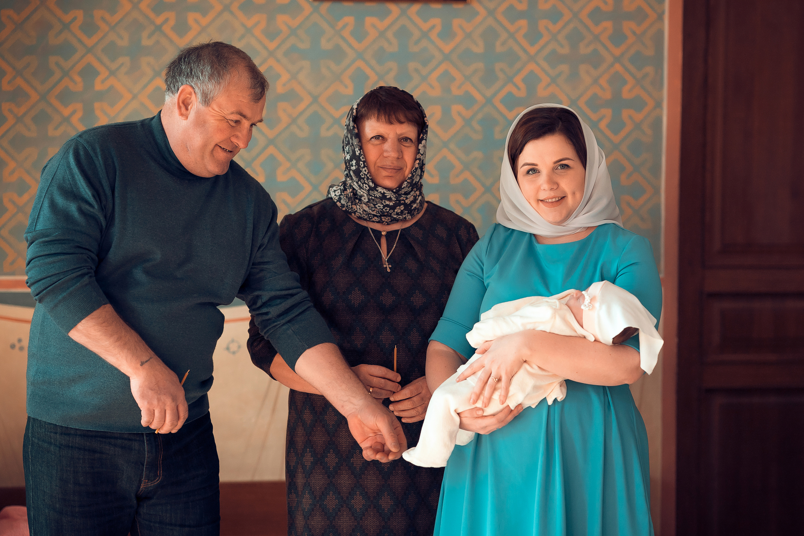 Крещение Екатерины Храм Иоанна Предтечи. Фотограф на Крещение и Венчание в Красноярске Рамазанова Юлия