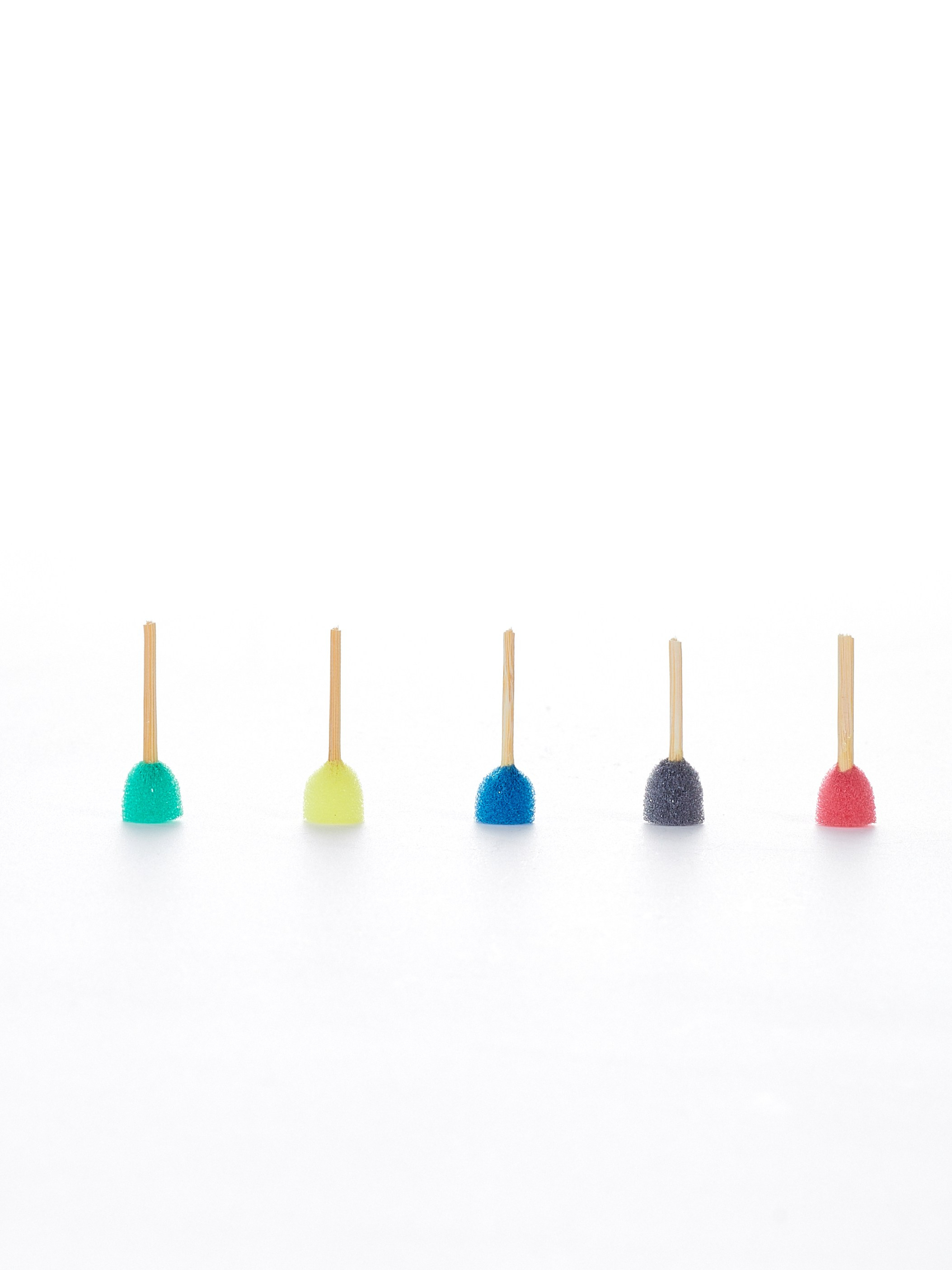 Минимольберт с холстом. Уютная студия предметной съемки для маркетплейсов в городе Москва