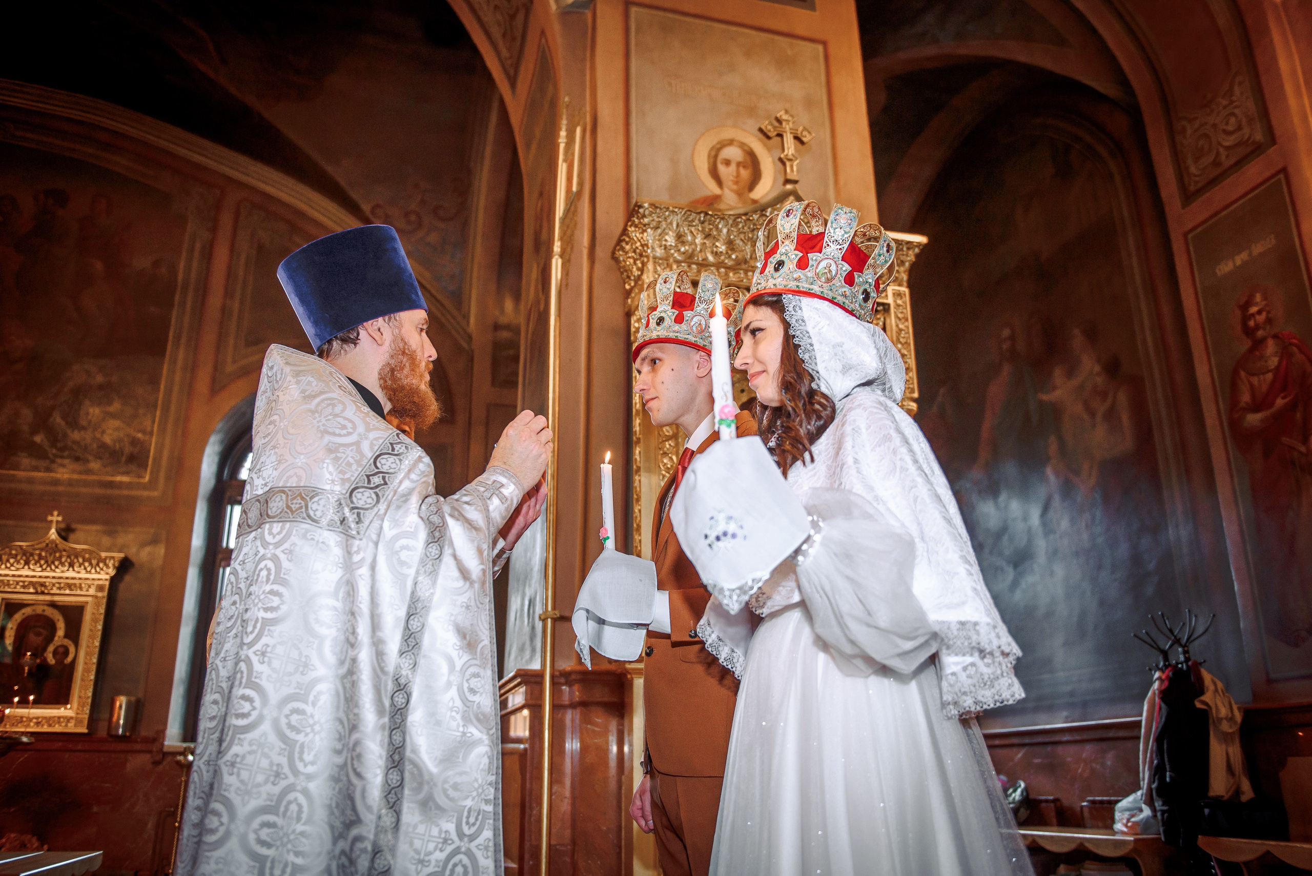 Венчание в Храме Бориса и Глеба в Дегунино. Свадебный и семейный фотограф в Москве Юлия Винник