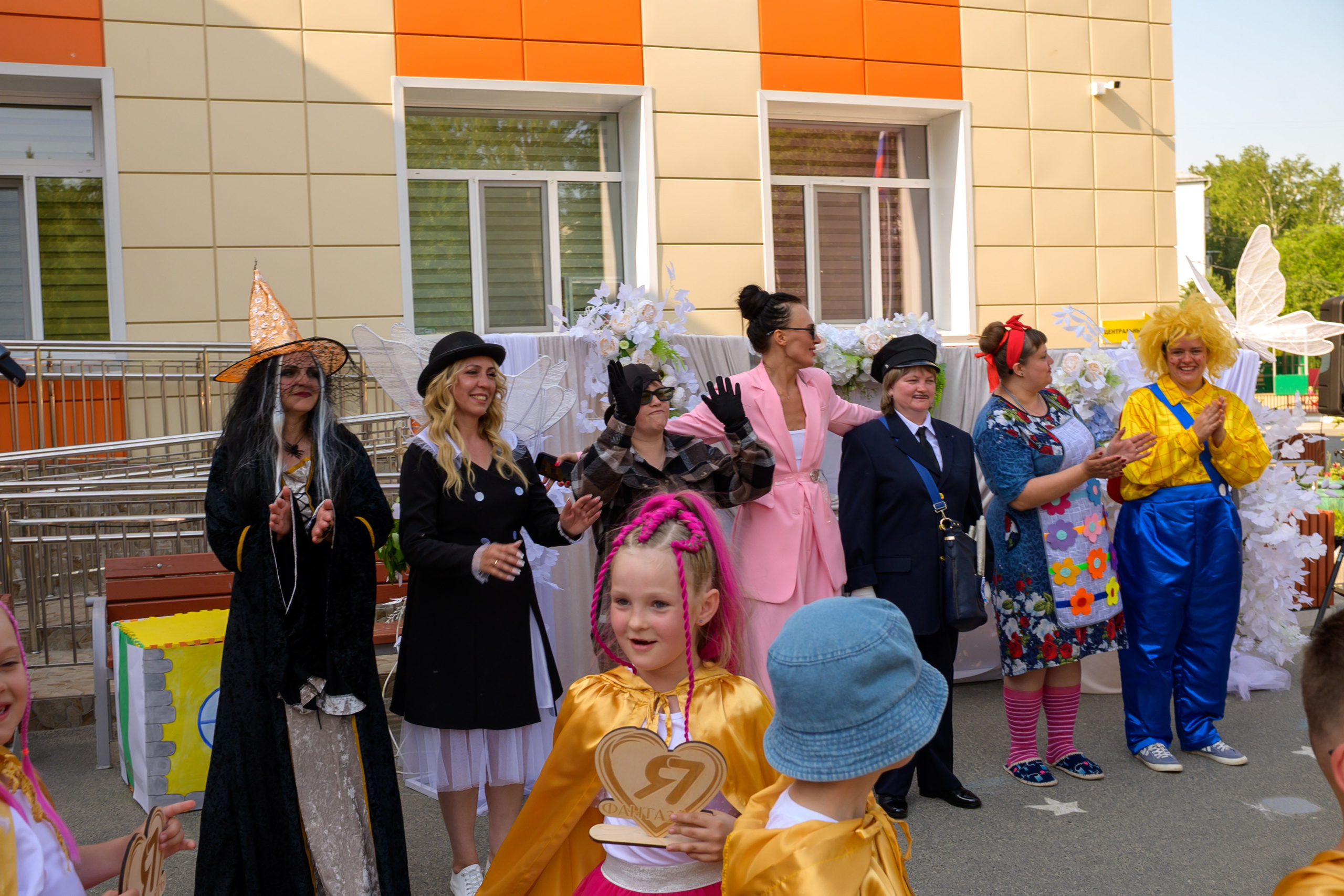 Репортаж выпускного группа «Фантазёры» 3 садик. Фотограф новорожденных, семейный детский в Тюмени Татьяна Морозова