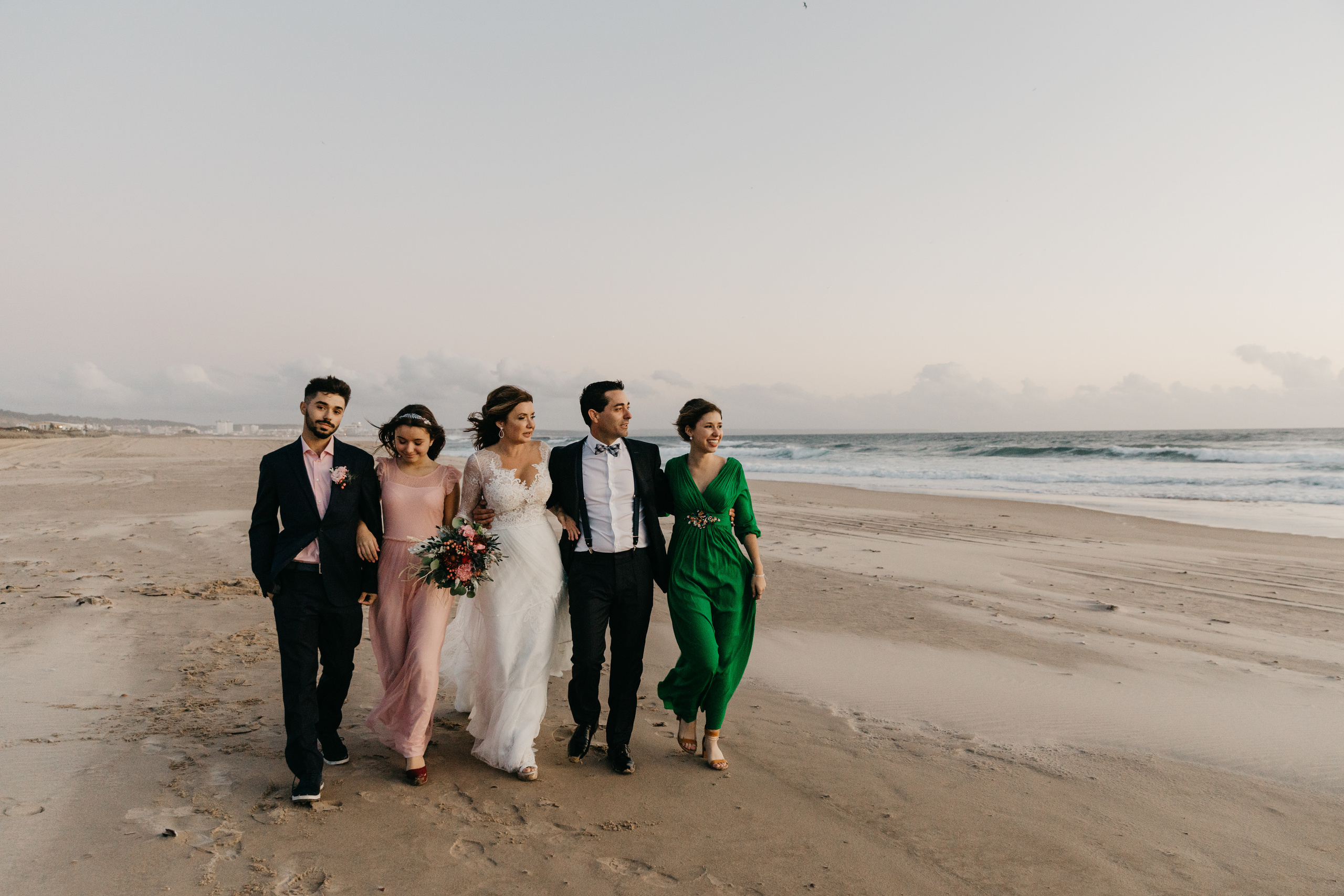 Nacho & Leticia — Costa da Caparica (Portugal). Richard and Irene - Destination wedding photographer