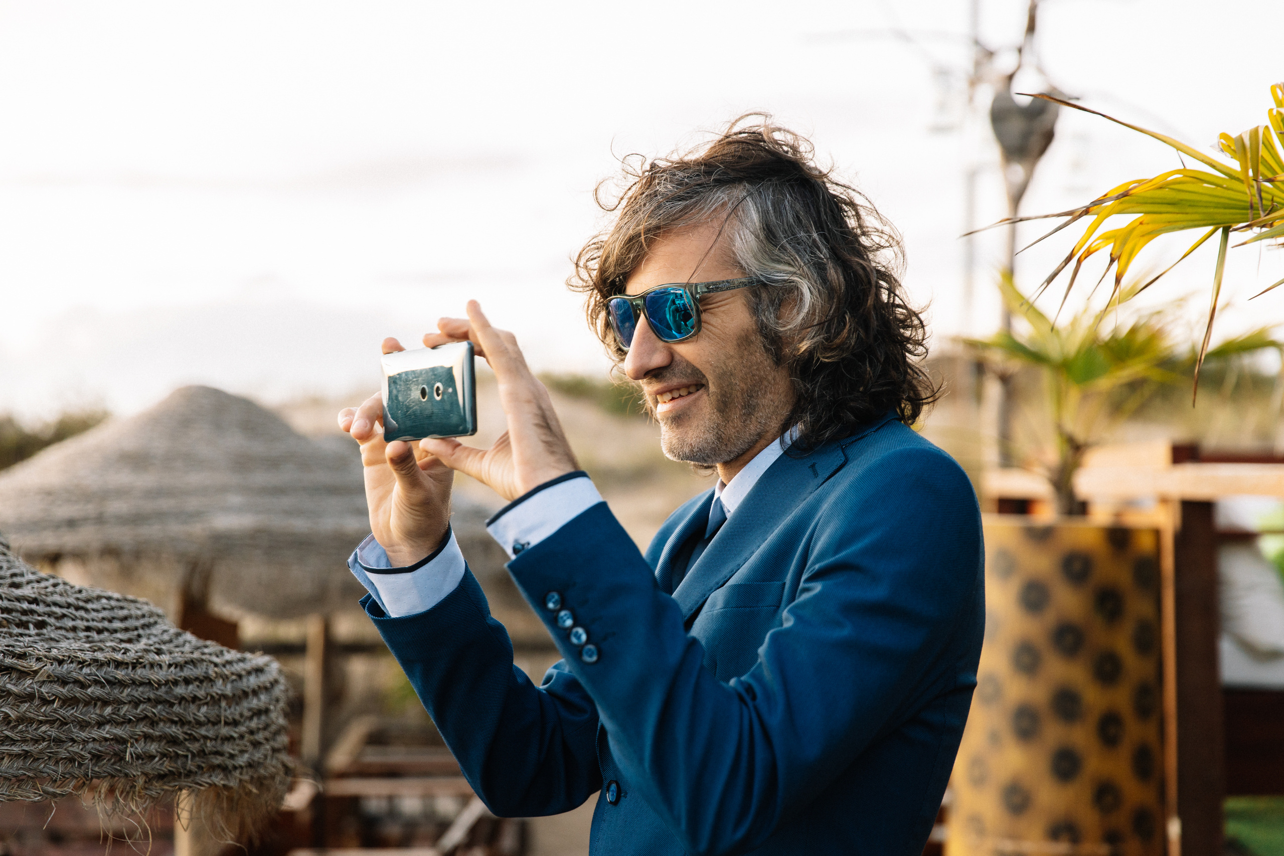 Nacho & Leticia — Costa da Caparica (Portugal). Richard and Irene - Destination wedding photographer