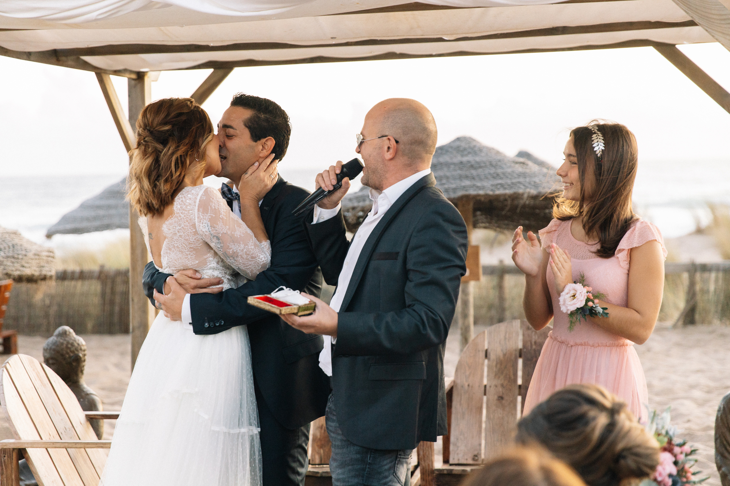 Nacho & Leticia — Costa da Caparica (Portugal). Richard and Irene - Destination wedding photographer