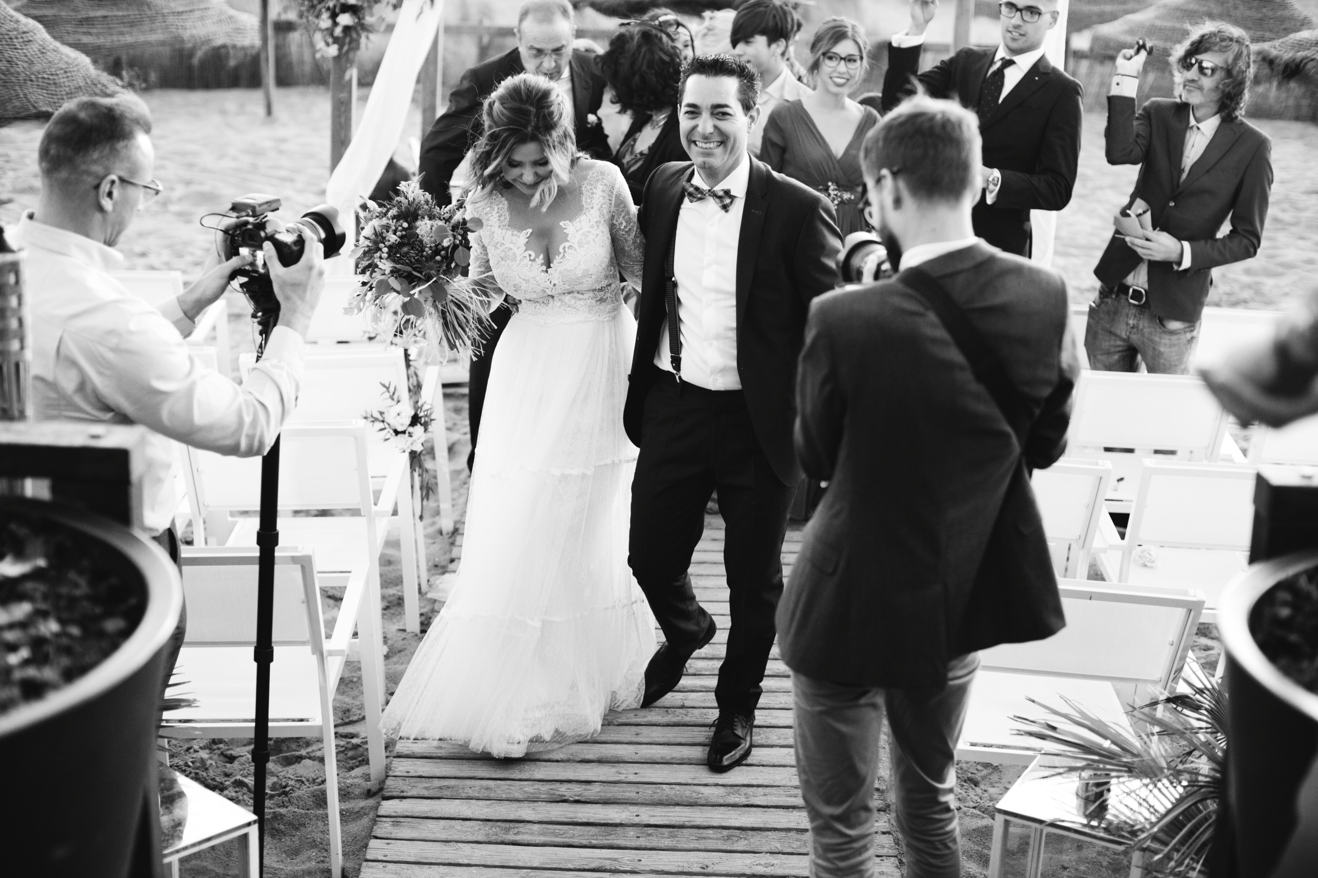 Nacho & Leticia — Costa da Caparica (Portugal). Richard and Irene - Destination wedding photographer