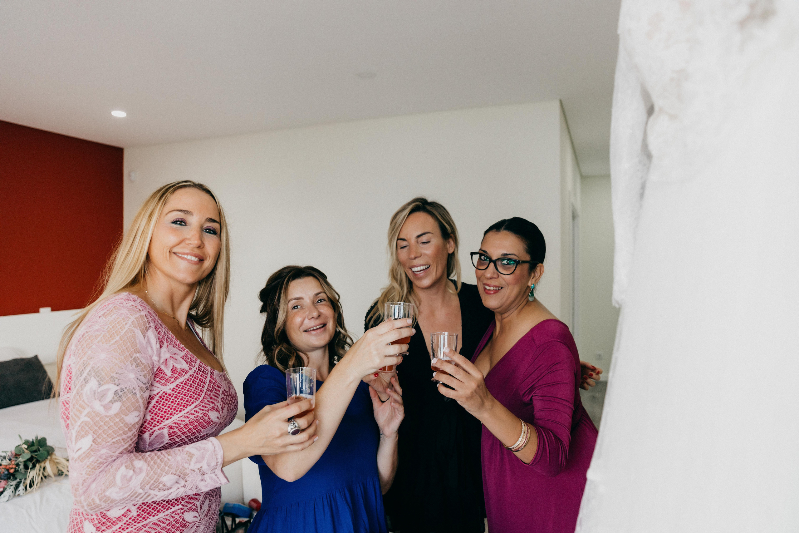 Nacho & Leticia — Costa da Caparica (Portugal). Richard and Irene - Destination wedding photographer