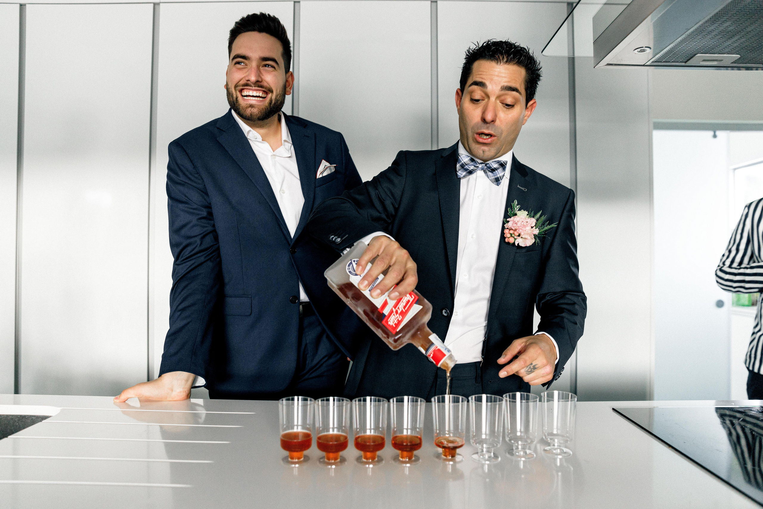 Nacho & Leticia — Costa da Caparica (Portugal). Richard and Irene - Destination wedding photographer