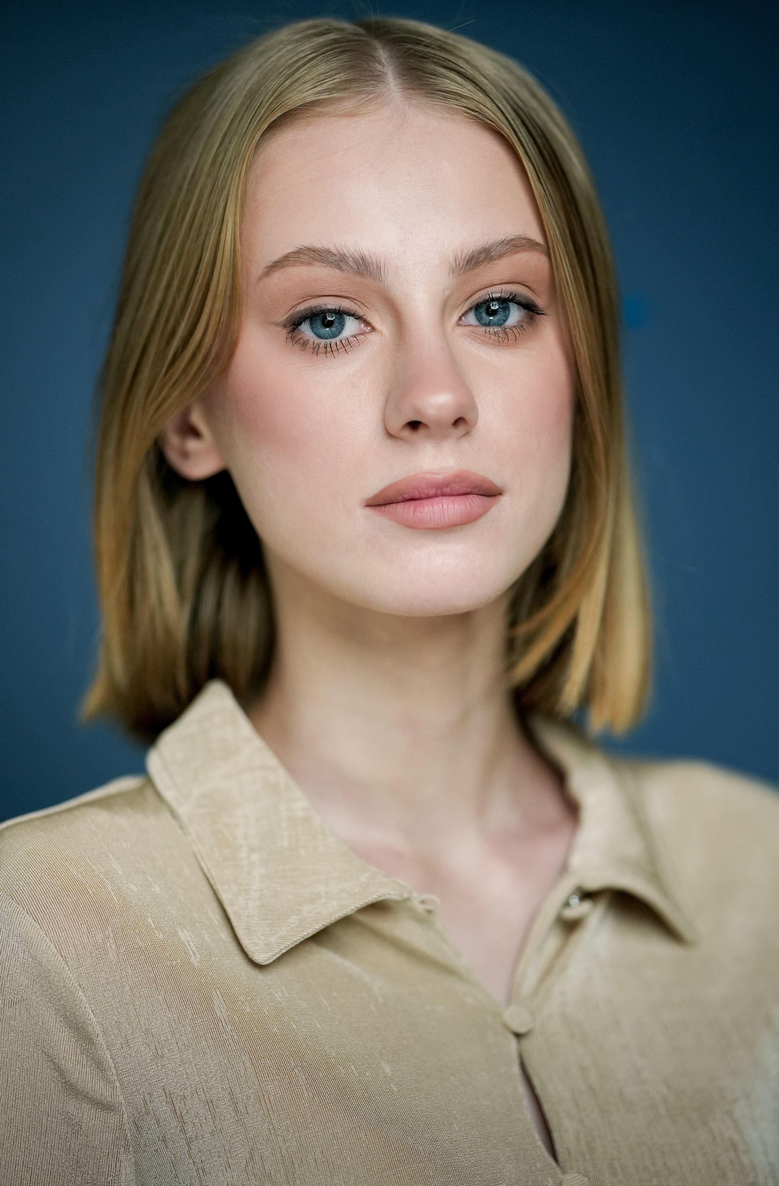 Вероника Шелеметьева актриса. Портретная съемка в Москве, студийный фотограф Игорь Фомин