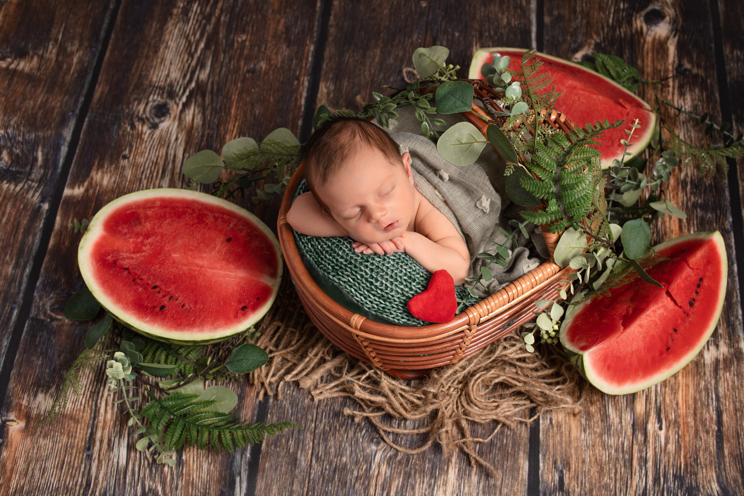 Фотограф новорождённых Псков