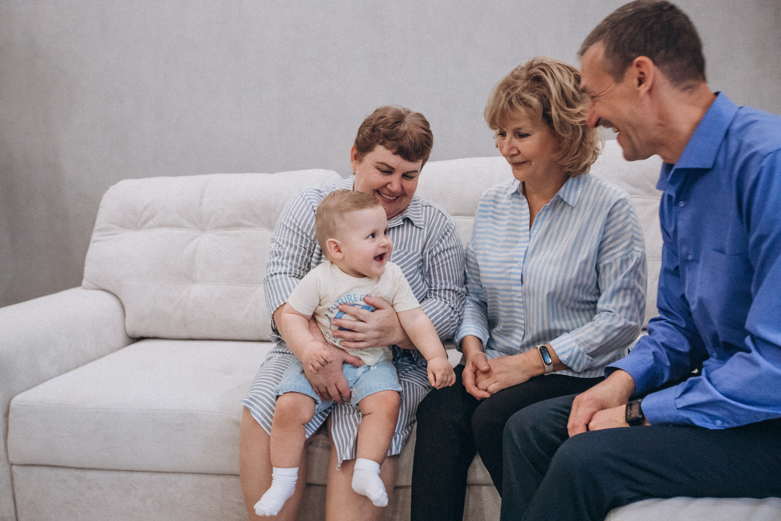 Семья Суворовых. Семейный фотограф Нижневартовск Тюмень Ефимова Ирина