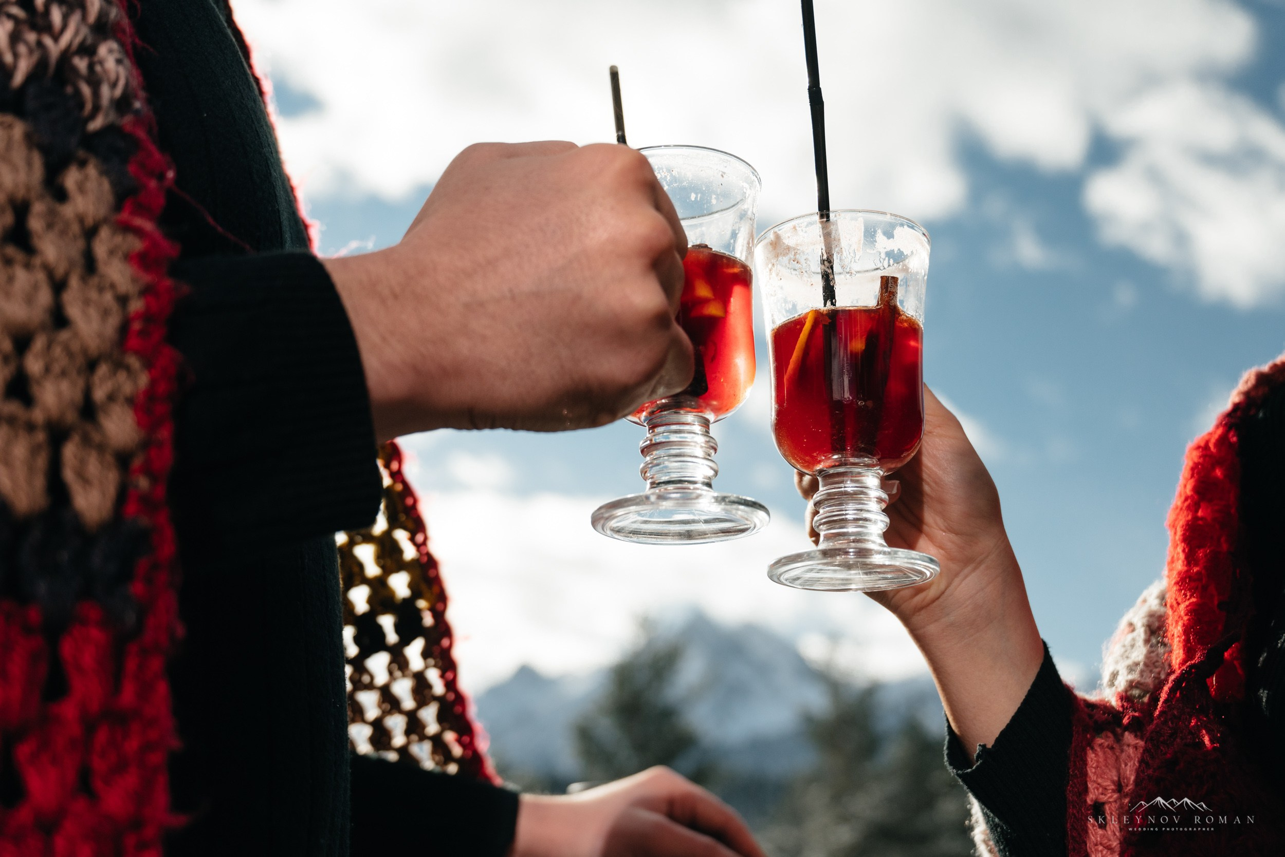 Прогулка Дарьи и Артема в горах Архыза. Свадебный и travel фотограф в Волгограде, Сочи, Домбае, Европе