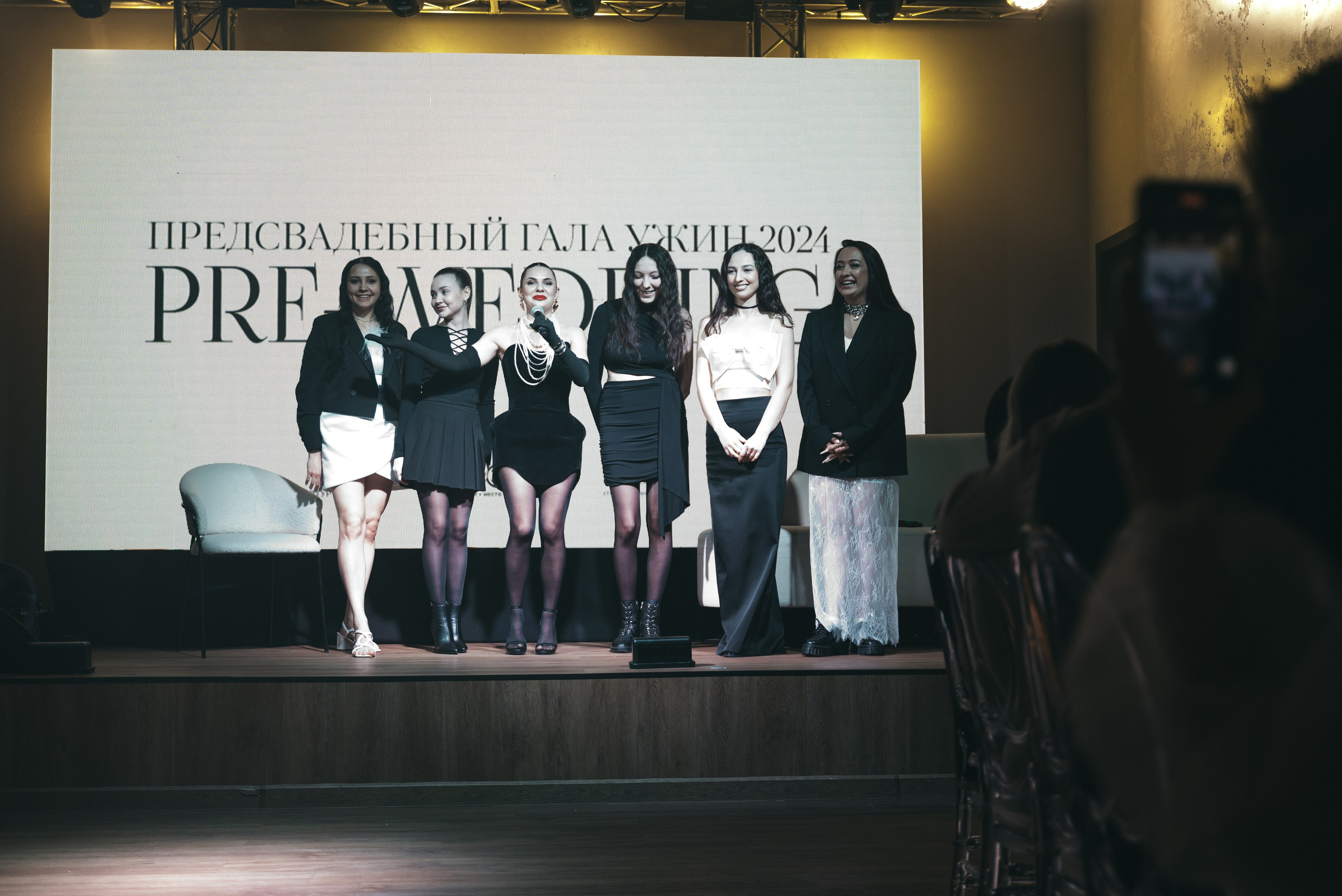 WhiteRoom Pre-wedding. Репортажный и свадебный фотограф в Сургуте