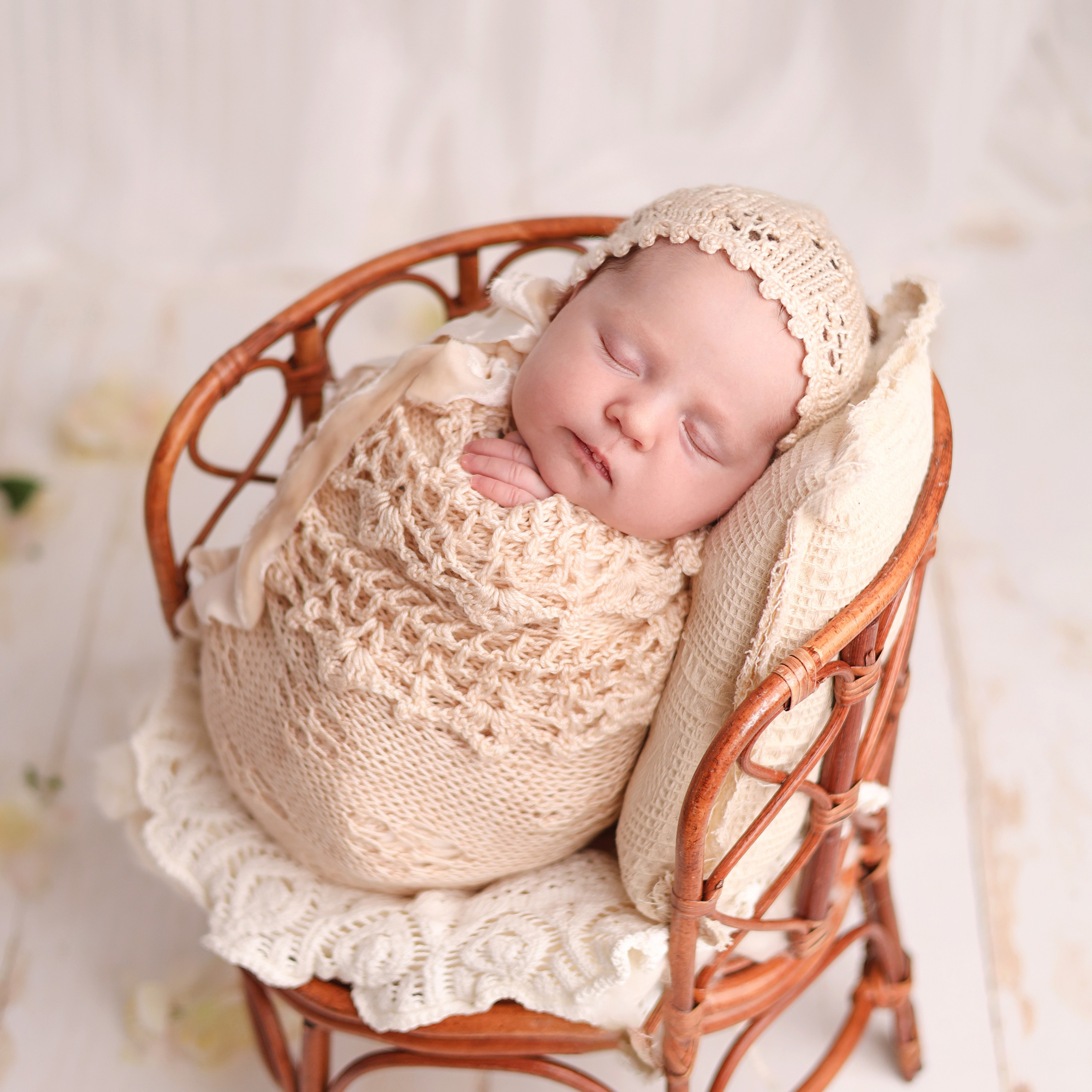 Обмотки для девочек. Фотограф новорожденных Москва. Ньюборн фотограф Москва