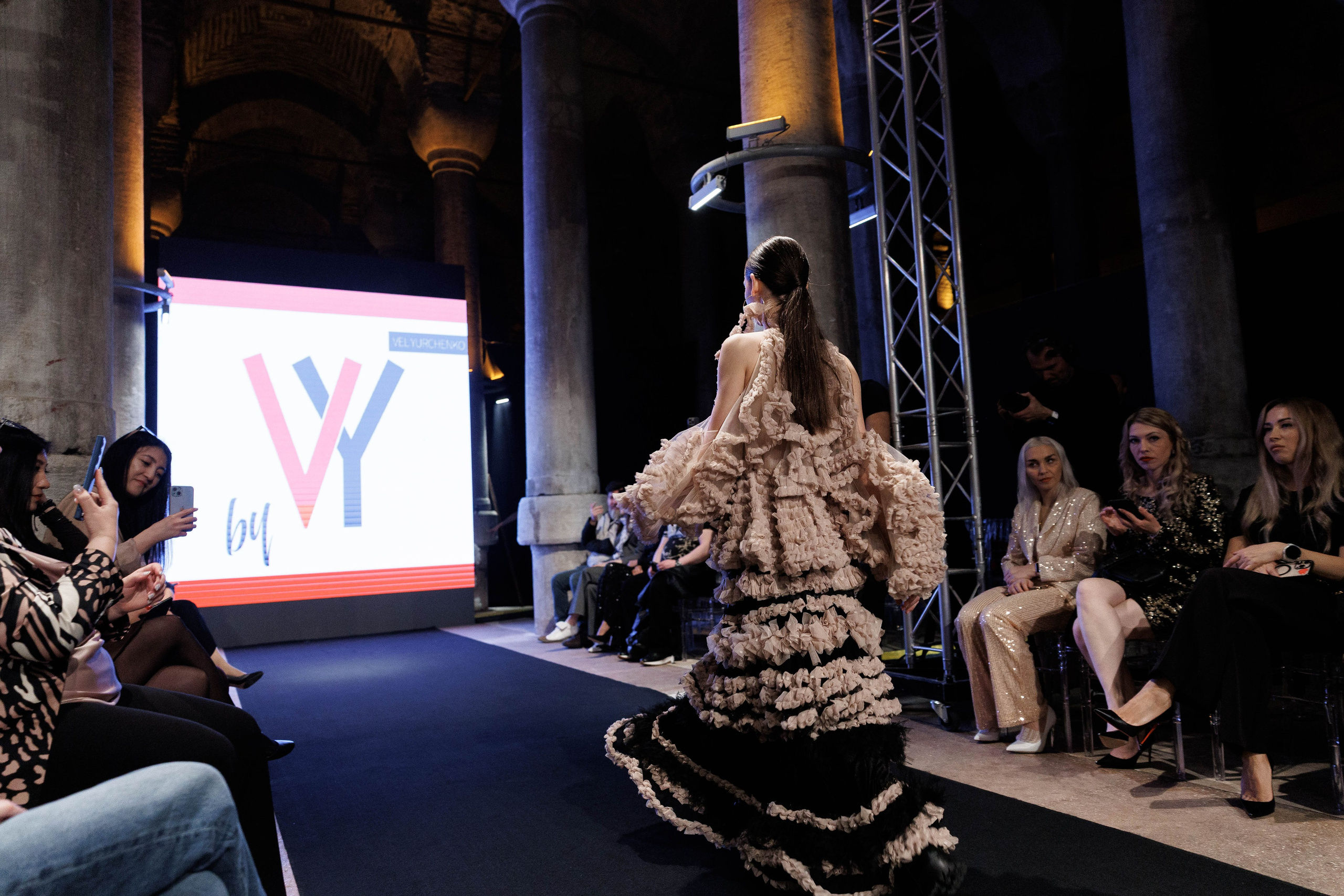 IFB-показ. About